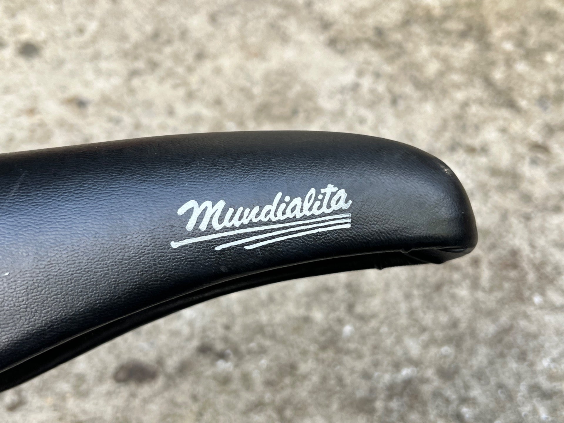 Mundialita Italia Vintage Road Bike Saddle Racing Black Italy Retro - Image 3