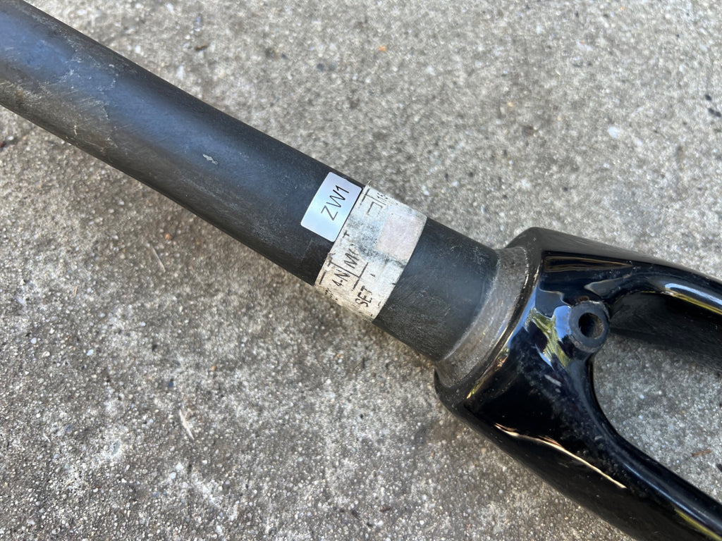 Felt Carbon Fork 700c 1 1/8” to 1 1/2” 8” Tapered Steerer Black Road Bike Fiber - Image 3