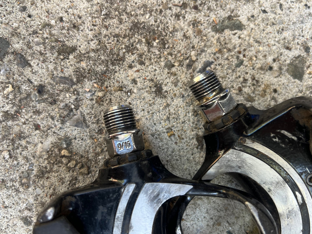 Used Look Roubaix Performance Clipless Pedals Black Vintage Retro Road ARC Gravel-Bicycle Bin