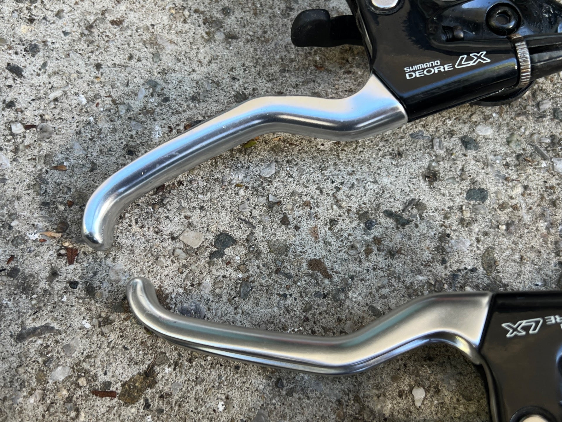 Shimano Deore LX ST-M560 3x7 Speed Shifter Brake Lever Set Brifter Cantilever  - Image 4