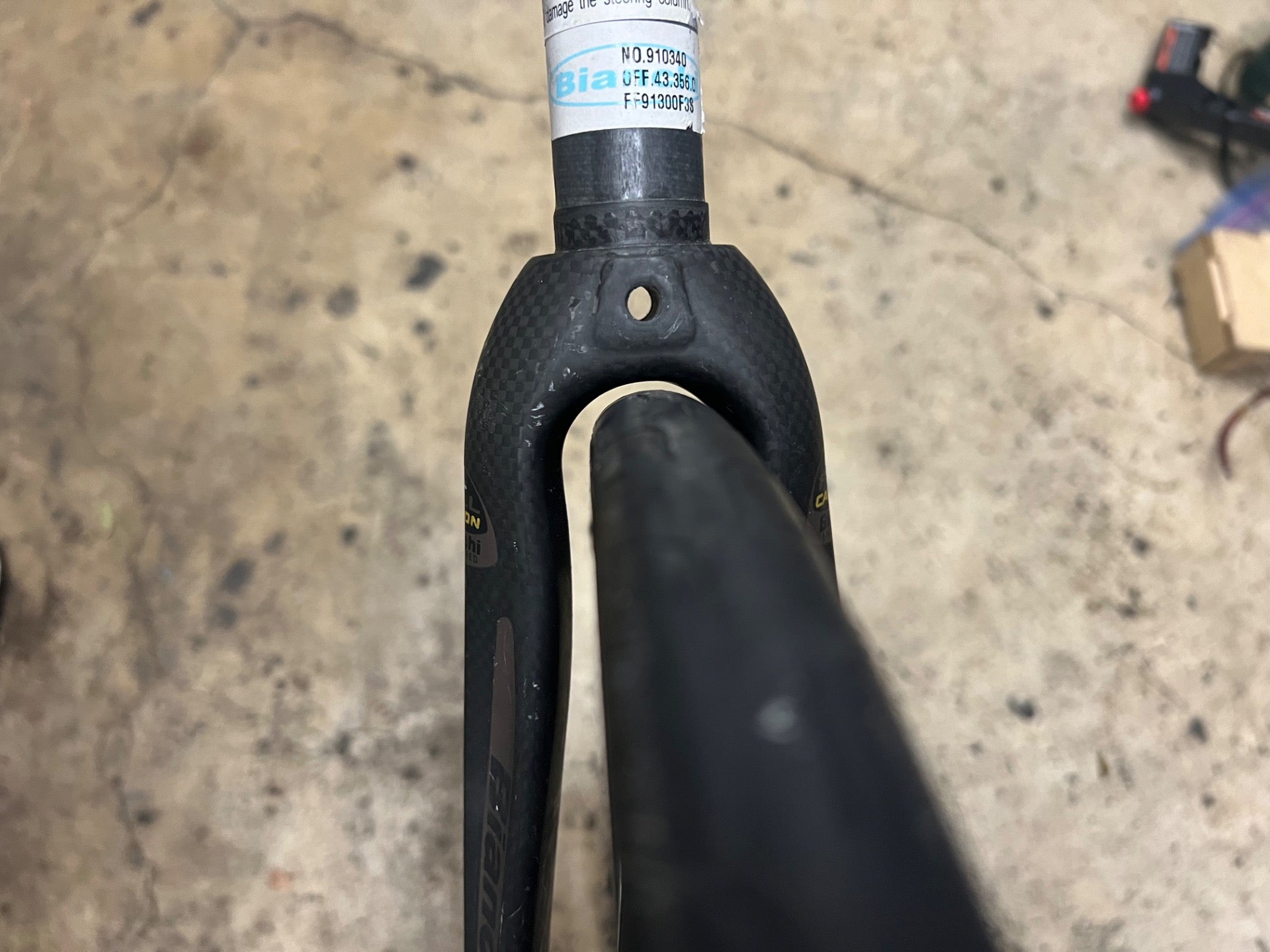Bianchi XL Full Carbon Fork 700c 1 1/8” Threadless 7.5in Road Bike Black Racing - Image 4