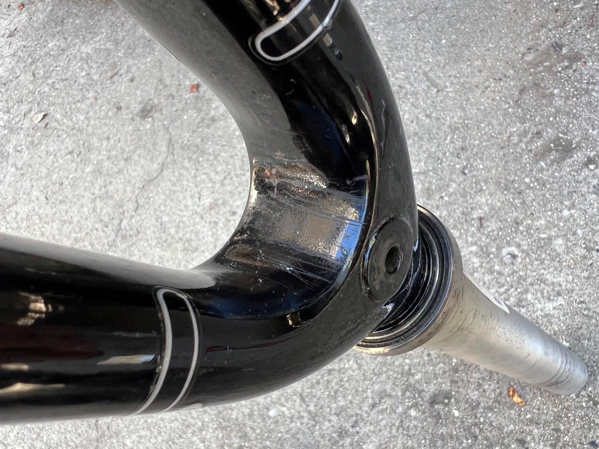 Bontrager Carbon OCLV Fork 700c 1 1/8” to 1 1/4” 9” Tapered Threadless Black - Image 4