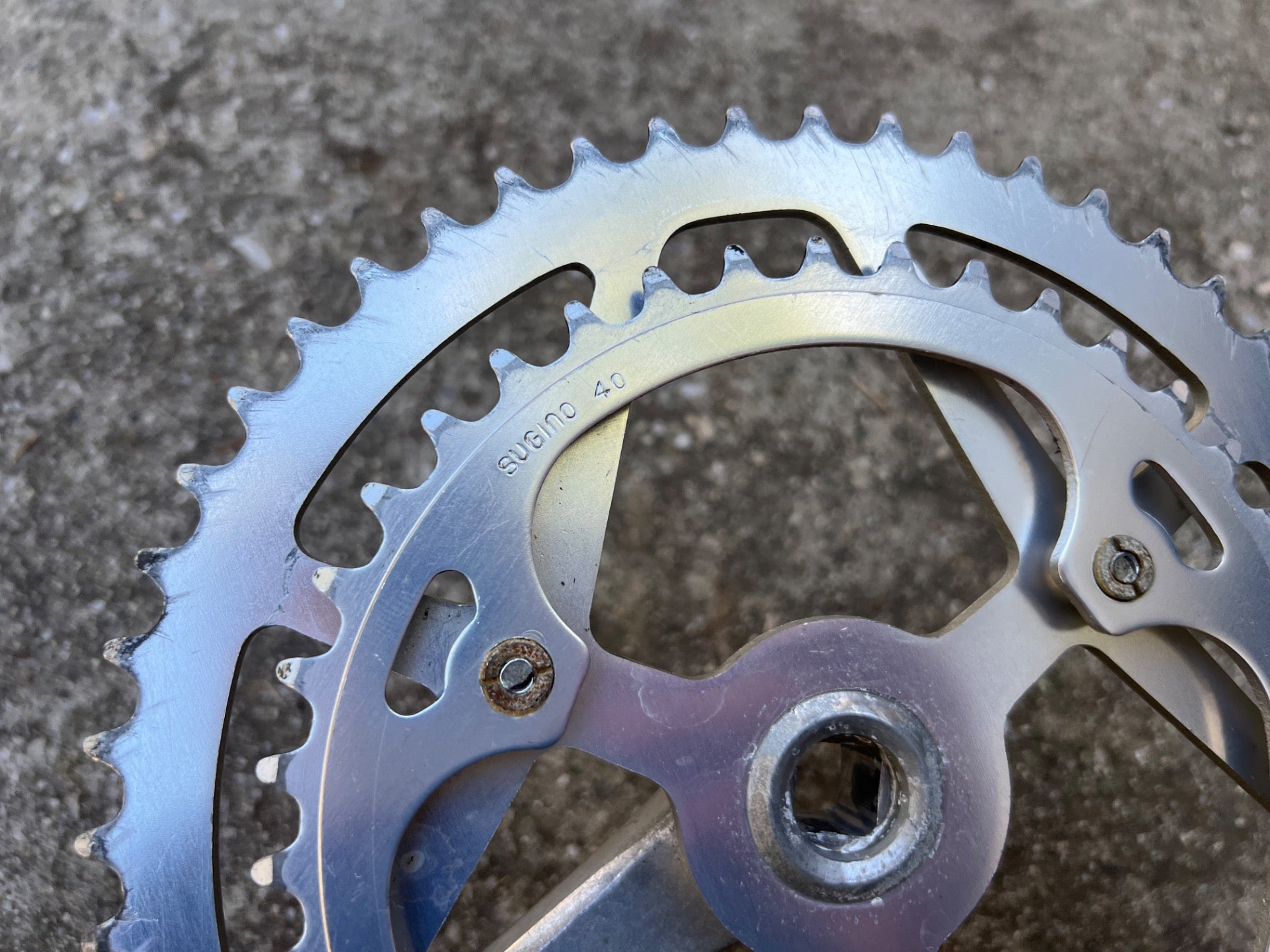 Sugino Maxy Crankset 52/40T 171mm Double Square Taper Silver Vintage 3 Bolt Arm - Image 4