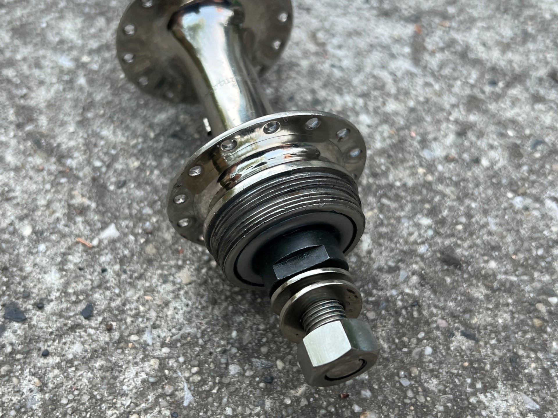 NOS New Departure Track Hub 28H Hole 110mm Fixed Gear Skip Tooth Antique Vintage - Image 4