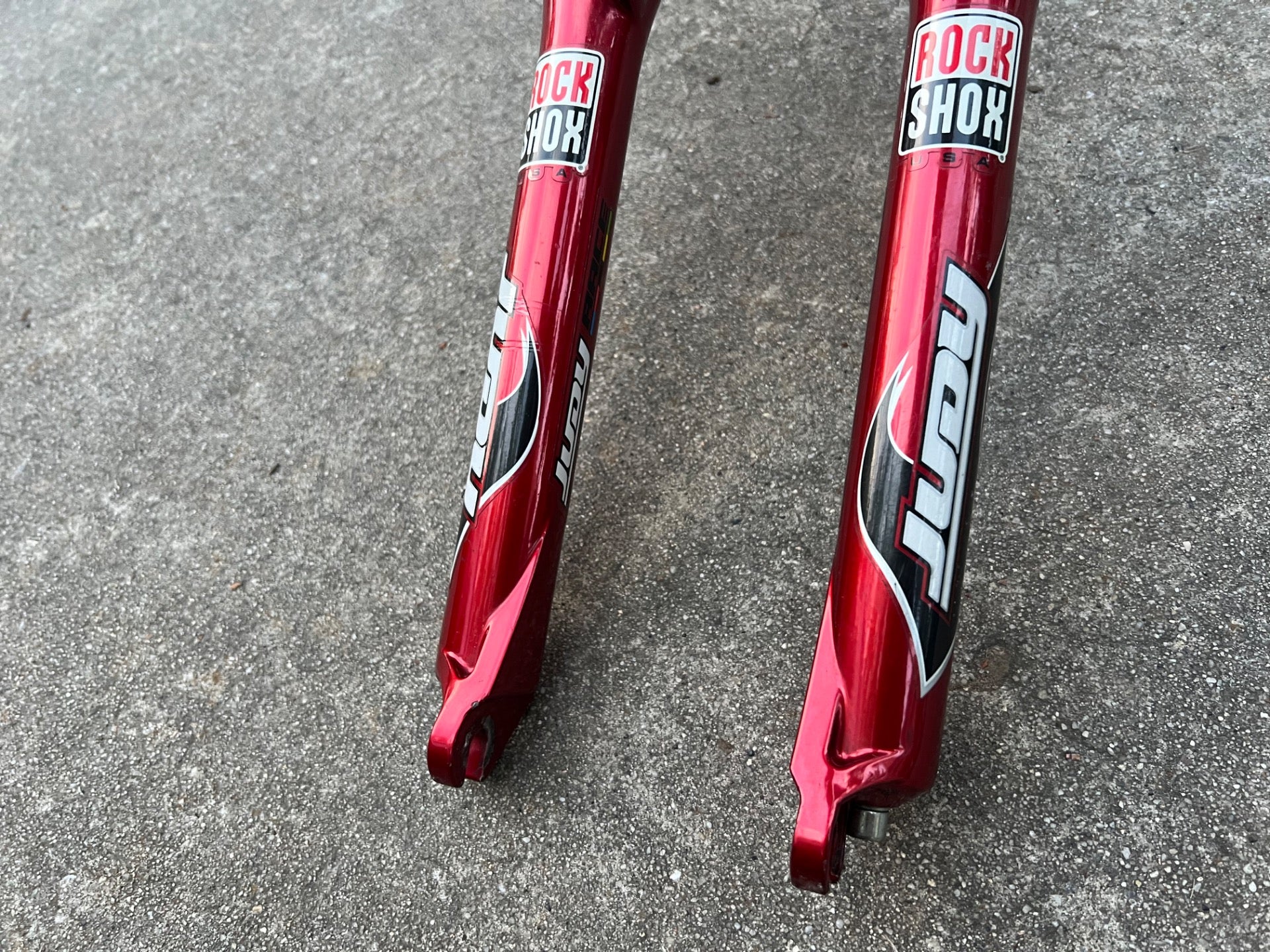 SERVICED RockShox Judy Race 80mm 1 1/8” Threadless Fork Red Vintage MTB Disc  - Image 4