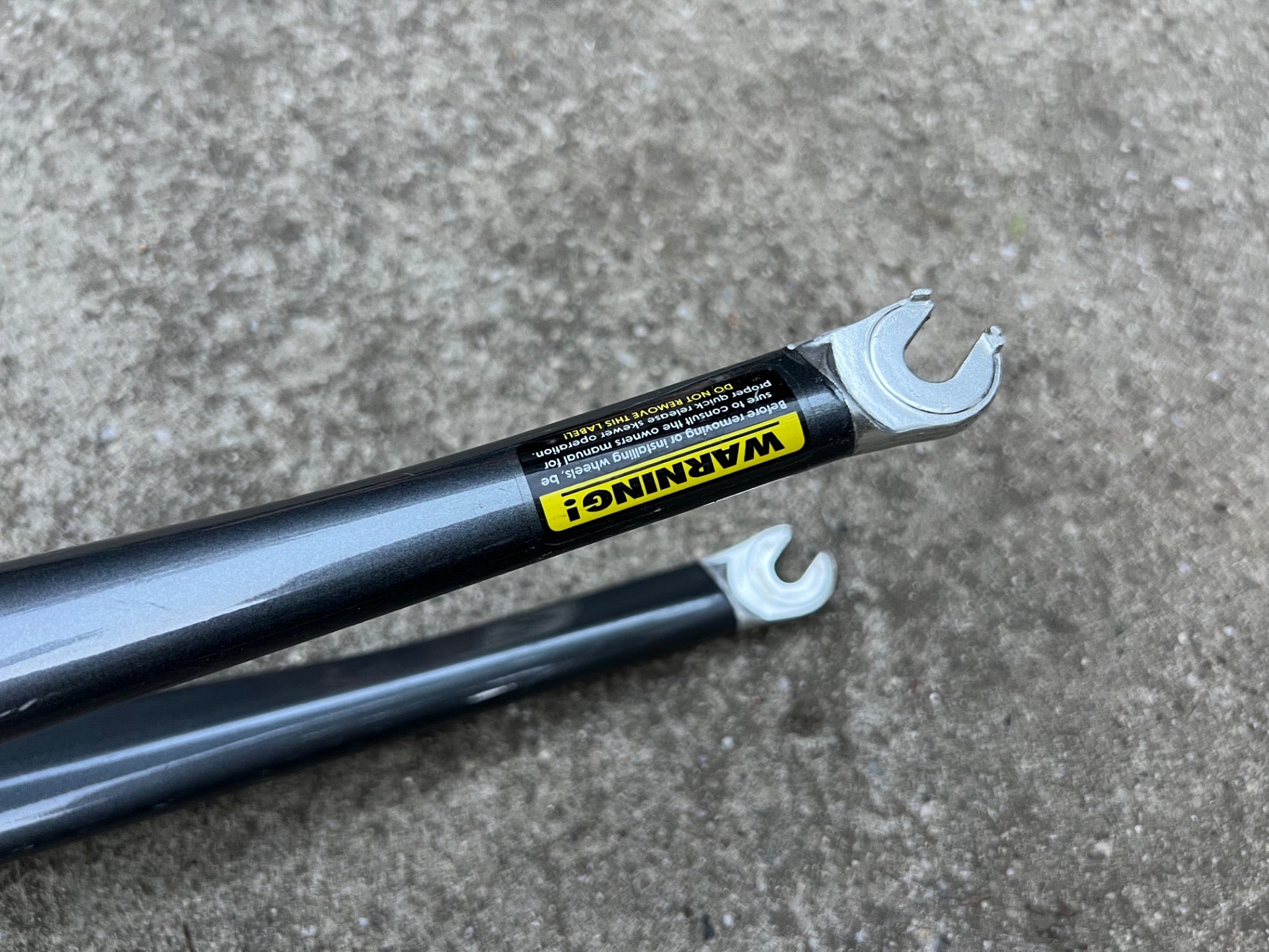Carbon 700c 1 1/8in Threadless Road Tuned Performance Black Label Fork Gray Bike - Image 5