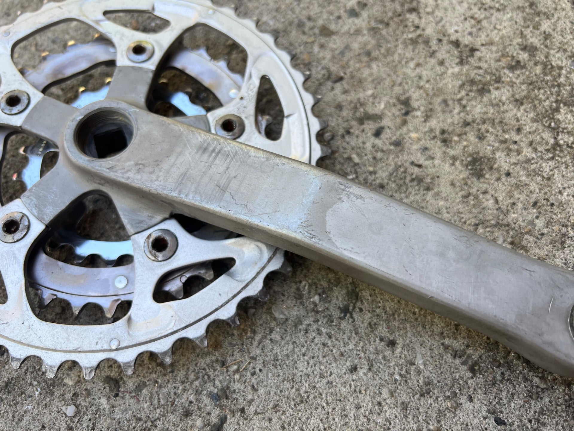 White Industires Sugino Crankset 175mm 22/32/42T Vintage MTB  - Image 5