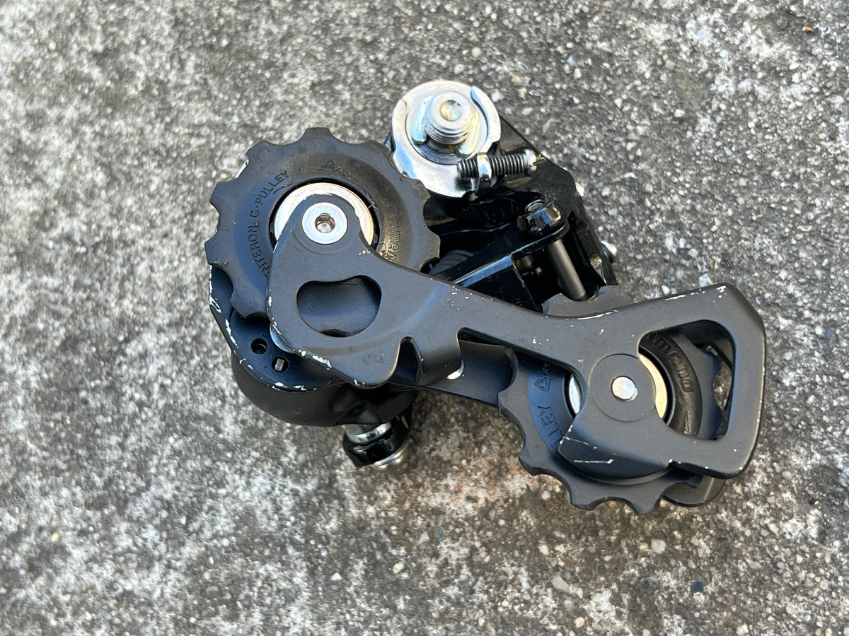 MINT Shimano 105 RD-5800 11 Speed Short Cage Black Rear Derailleur