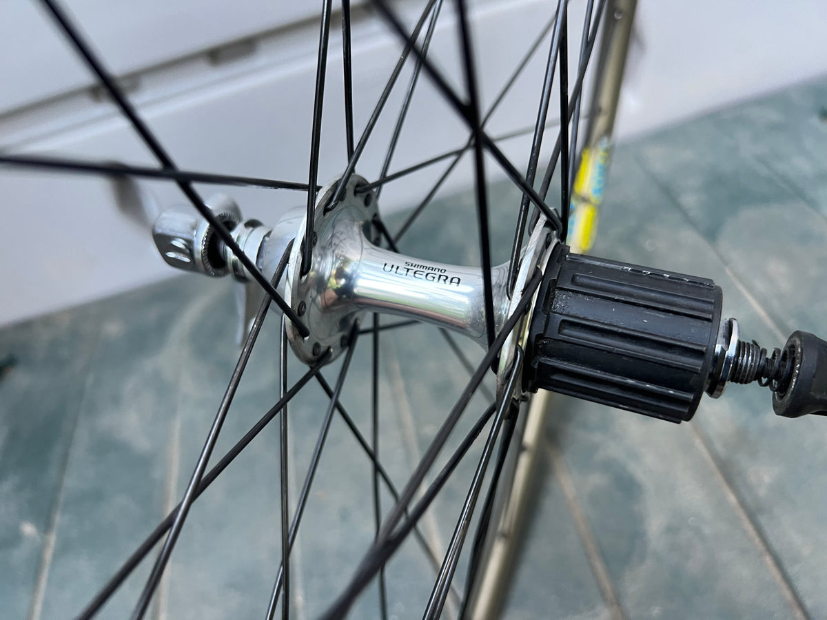 Shimano Ultegra 6500 Mavic CXP21 700c Gold 100/130 Clincher Wheelset Wheels