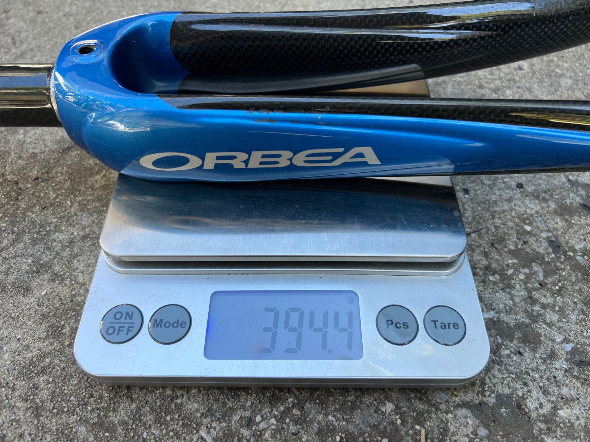 Orbea Carbon Fork 700c 1 1/8” 10in Threadless Steerer Fiber Blue Black Road Bike - Image 6
