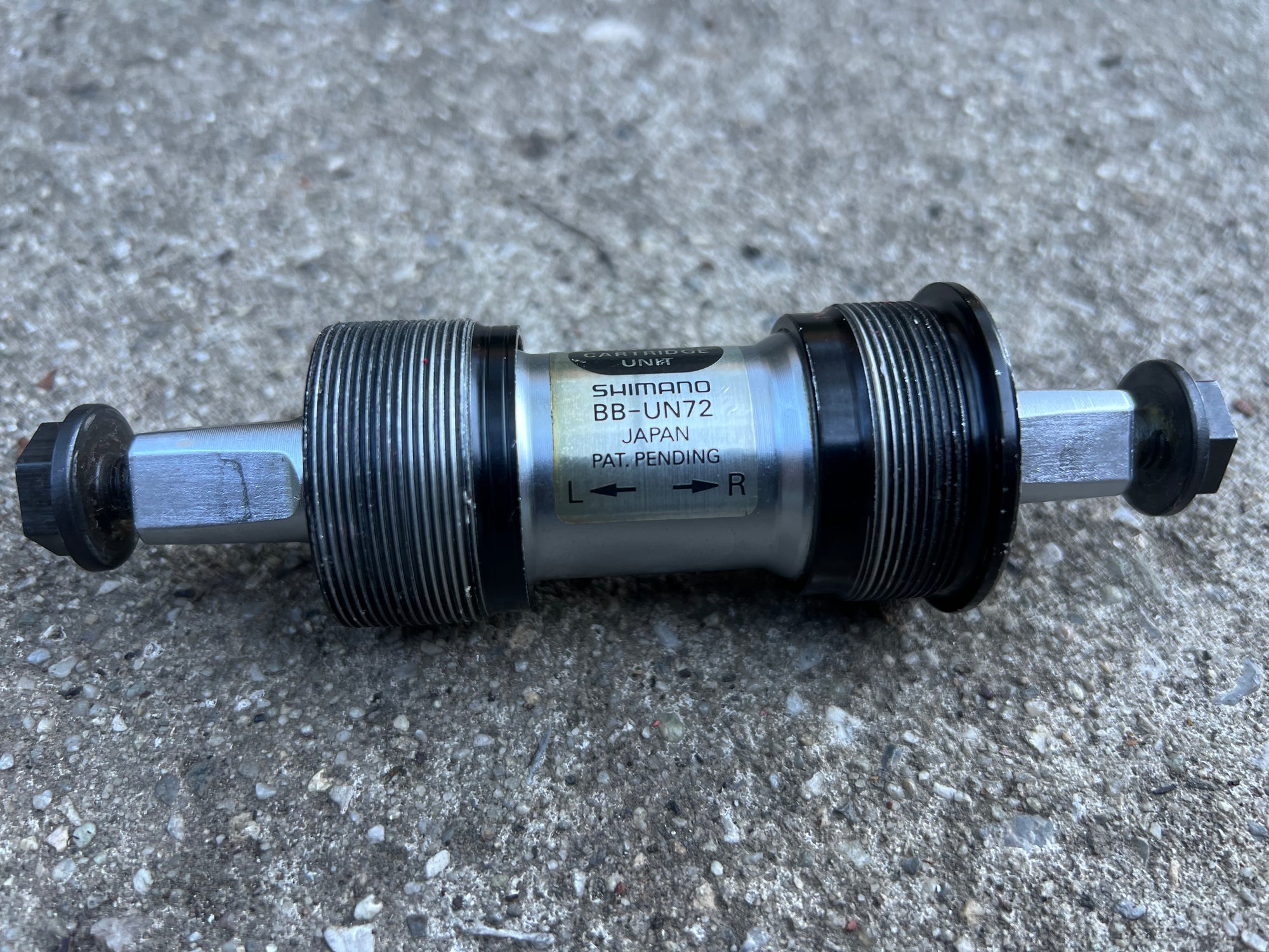 Shimano BB-UN72 ITALIAN THREAD Bottom Bracket 70x115mm 36x24 Vintage Road