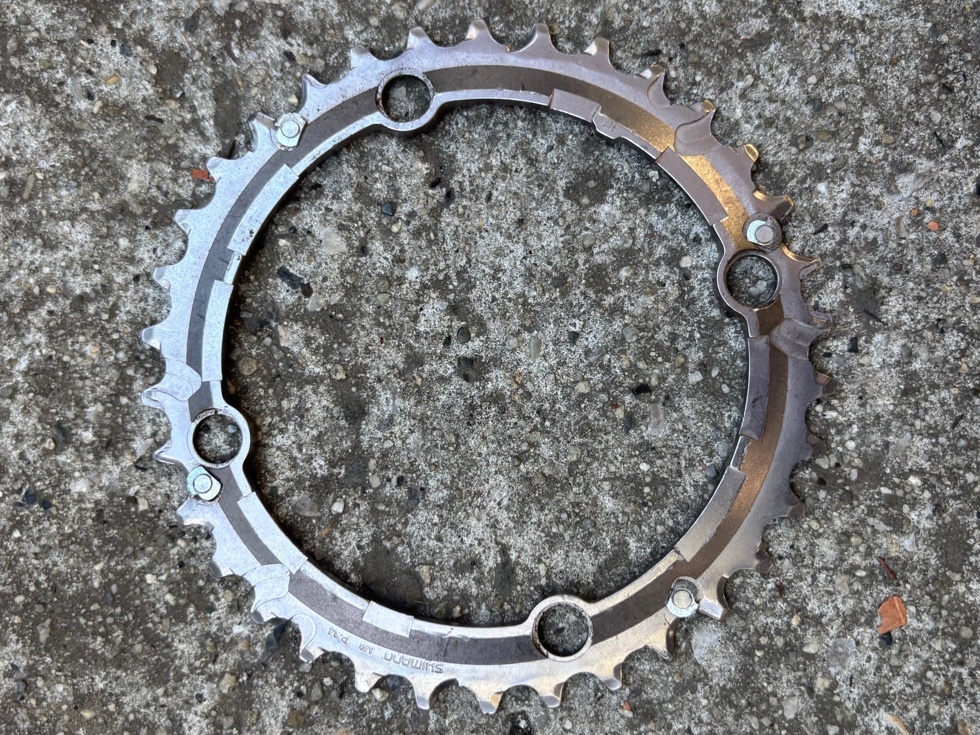Shimano XTR M952 112 BCD 34T 9 Speed 4 Bolt Middle Vintage MTB Chainring