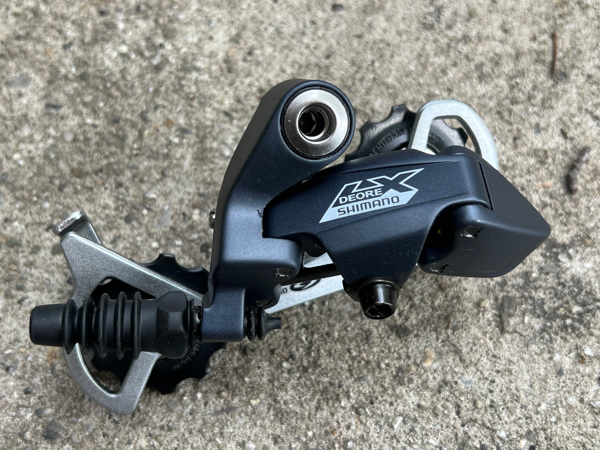 NOS NEW Deore LX M570 9 Speed Rear Derailleur Vintage MTB Long Cage