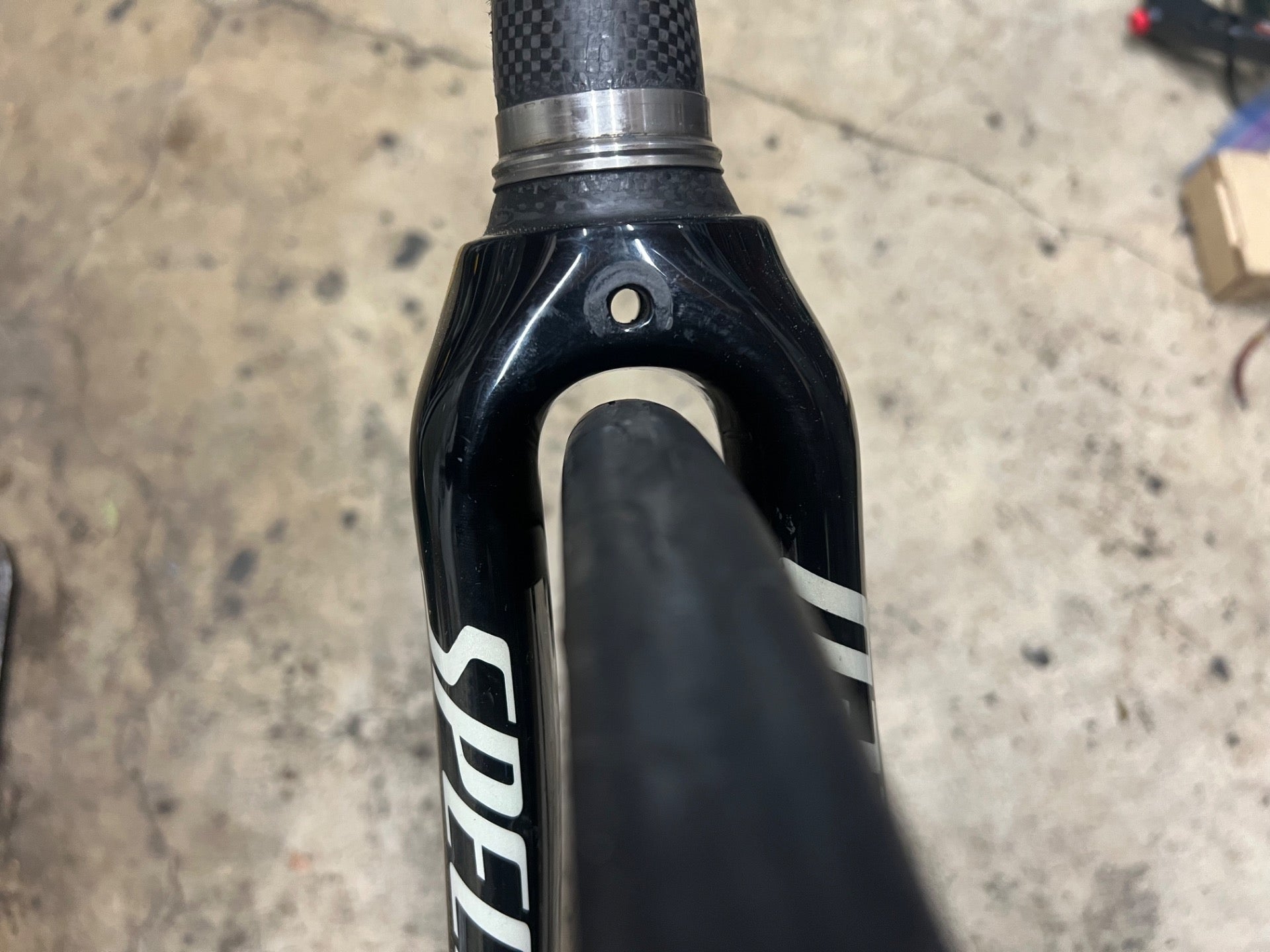 Specialized FACT 700c Carbon Fork 1 1/8” to 1 1/2” 8” Tapered Black Gold Road  - Image 8