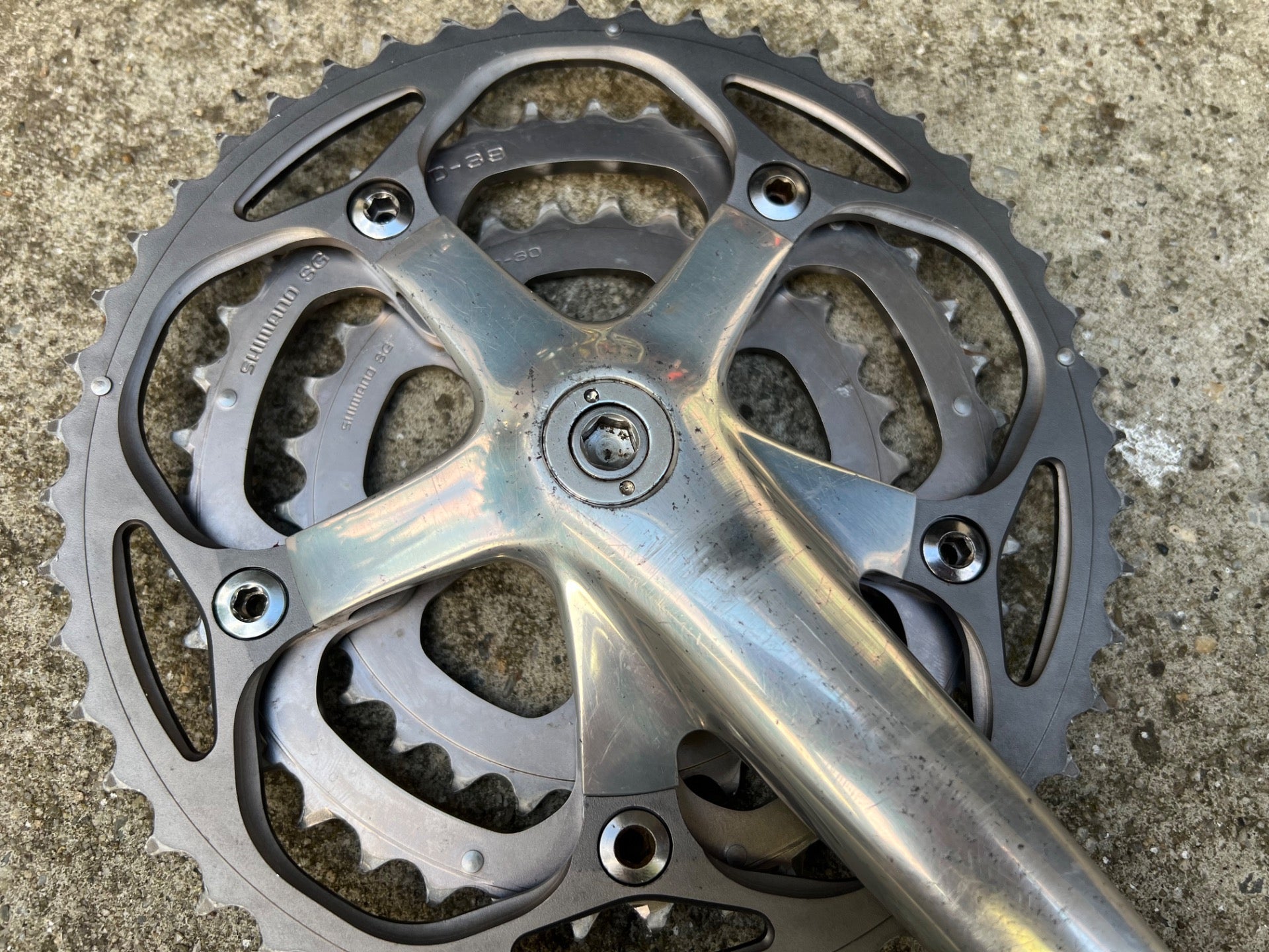 Shimano Dura Ace FC-7703 48-39-30 Triple Crankset 172.5mm Road Bike Silver  - Image 9