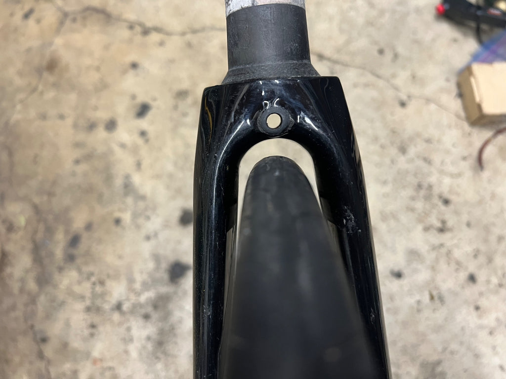 Felt Carbon Fork 700c 1 1/8” to 1 1/2” 8” Tapered Steerer Black Road Bike Fiber - Image 9
