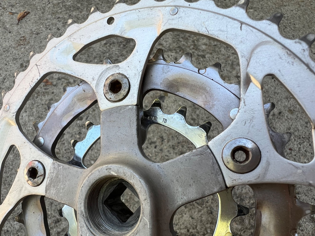 White Industires Sugino Crankset 175mm 22/32/42T Vintage MTB  - Image 9