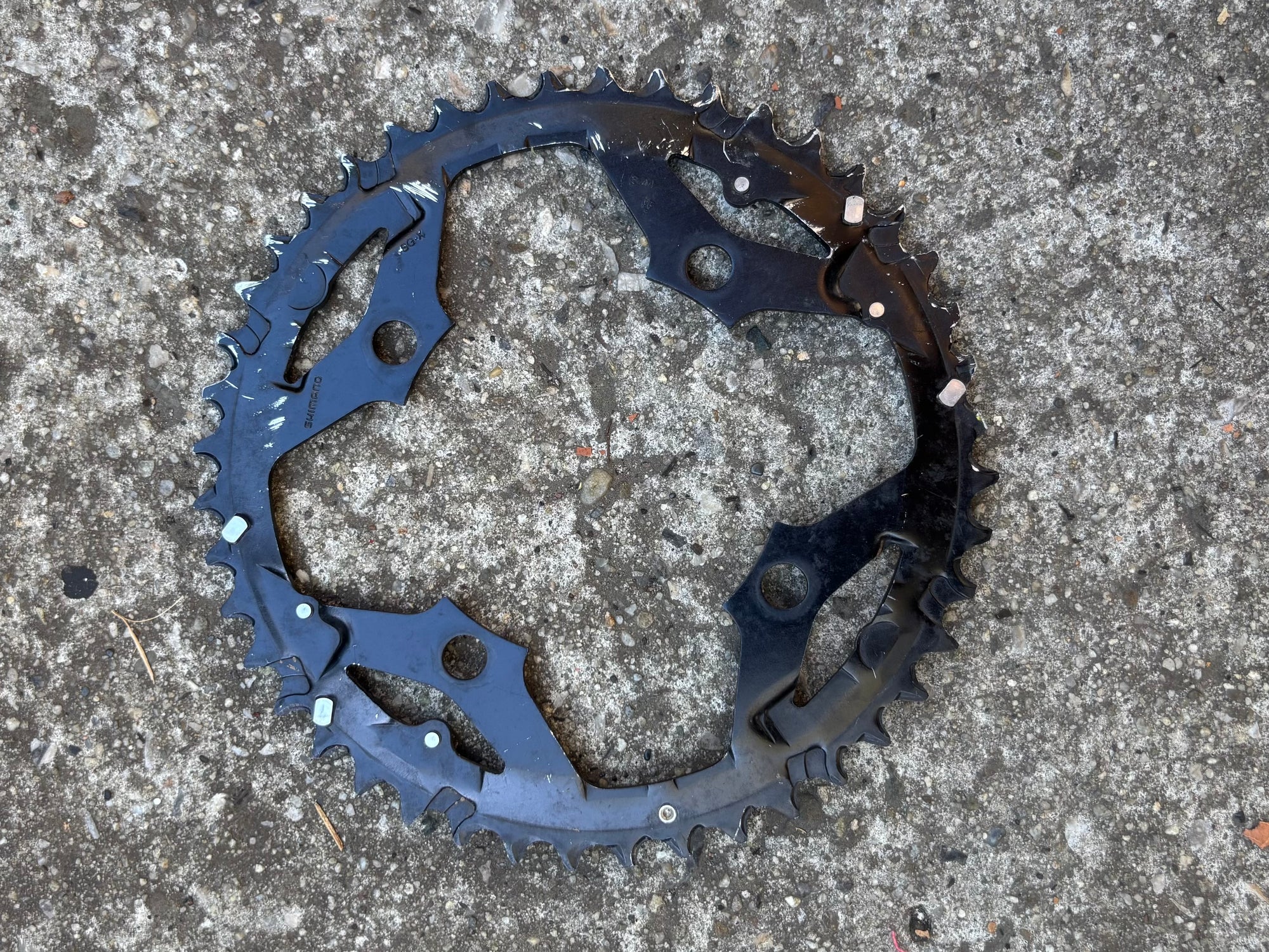 Shimano Deore 104 BCD 44T 4 Bolt Mega 9 Speed Big Mountain Bike Triple Chainring
