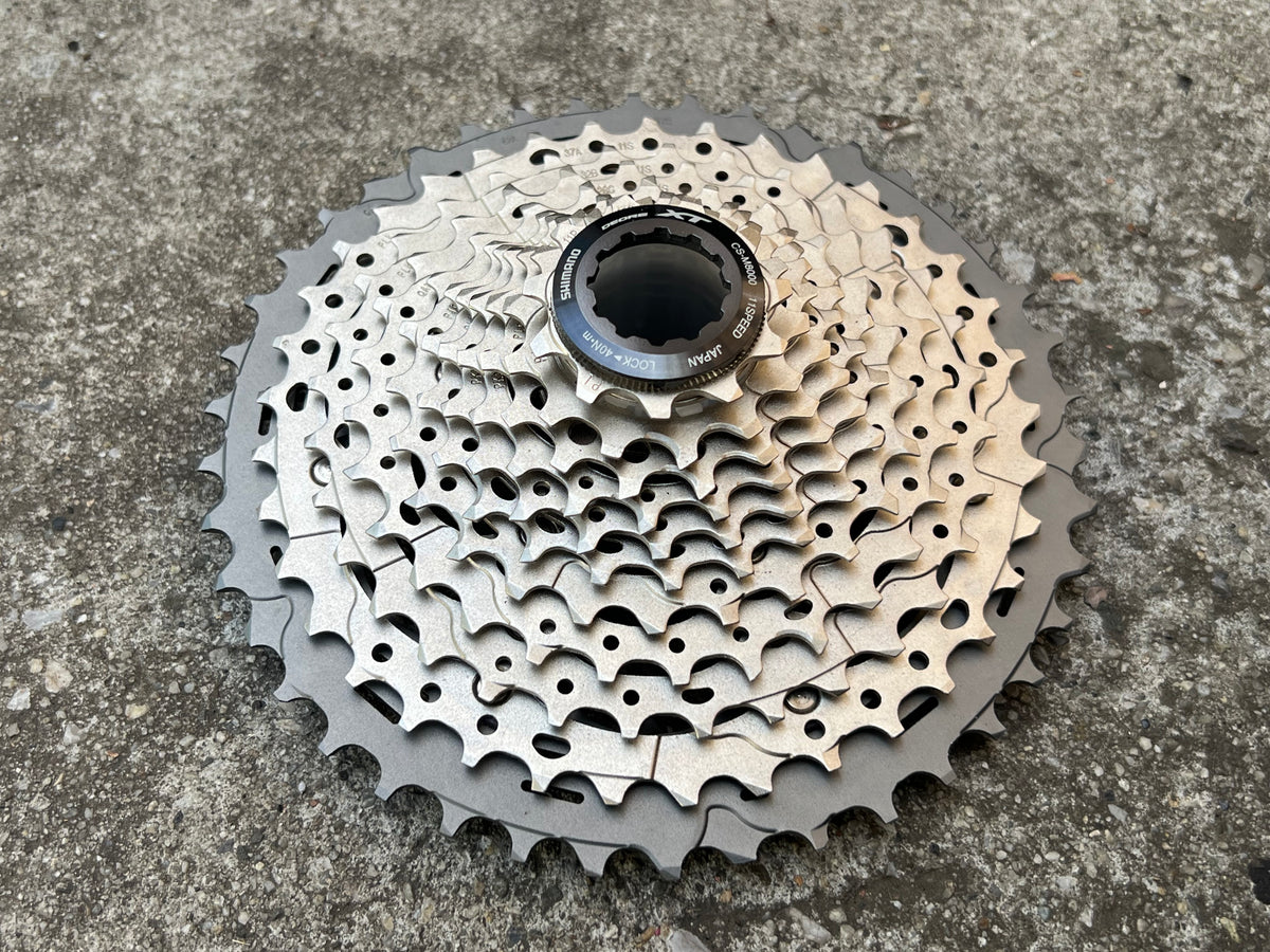 NEW Shimano Deore XT 11 Speed 11-42T CS-M8000 Cassette MTB Mountain Bike