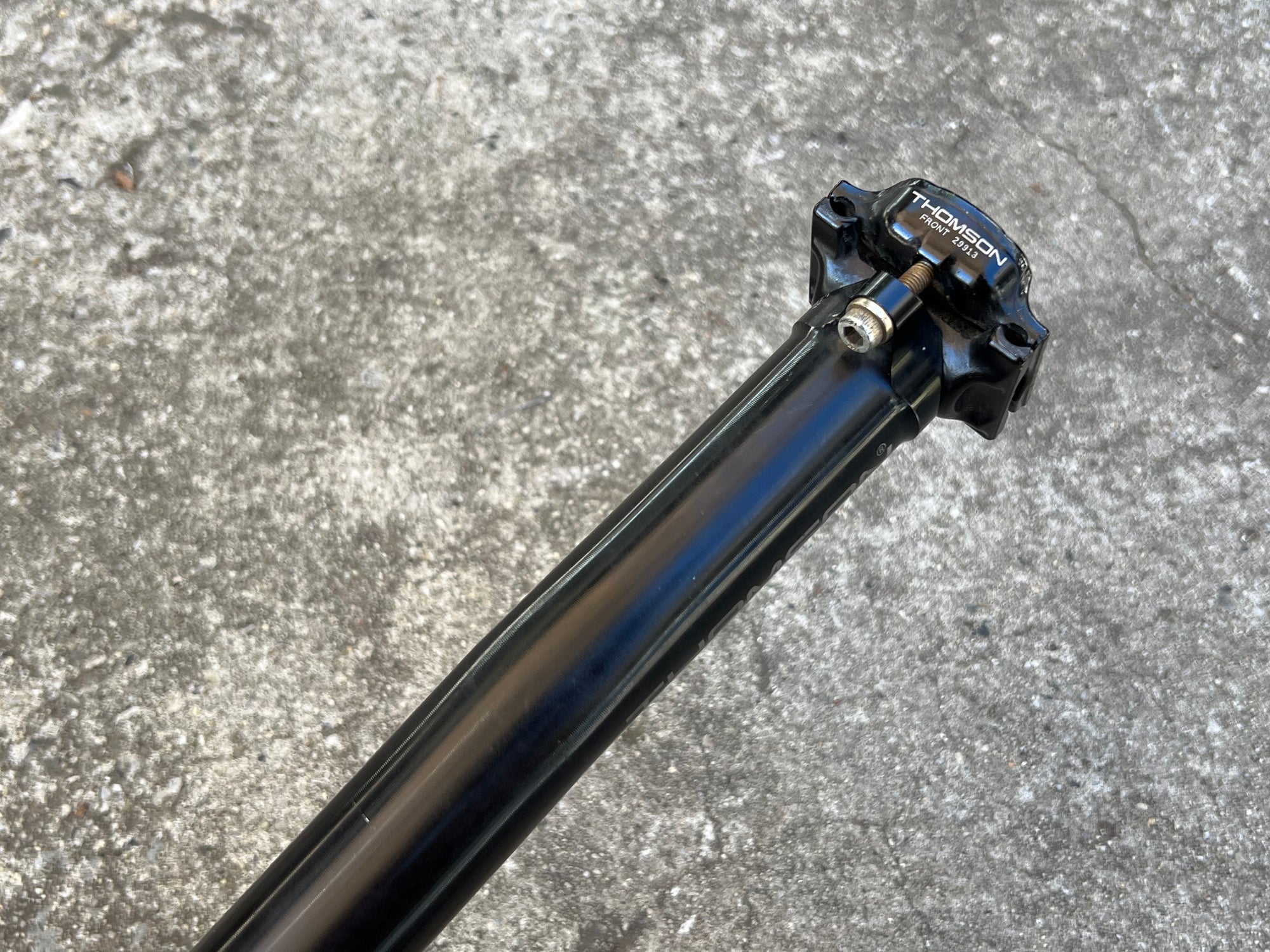 Thomson E127 30.9x410mm Seatpost Black MTB Mountain Bike Setback Uncut