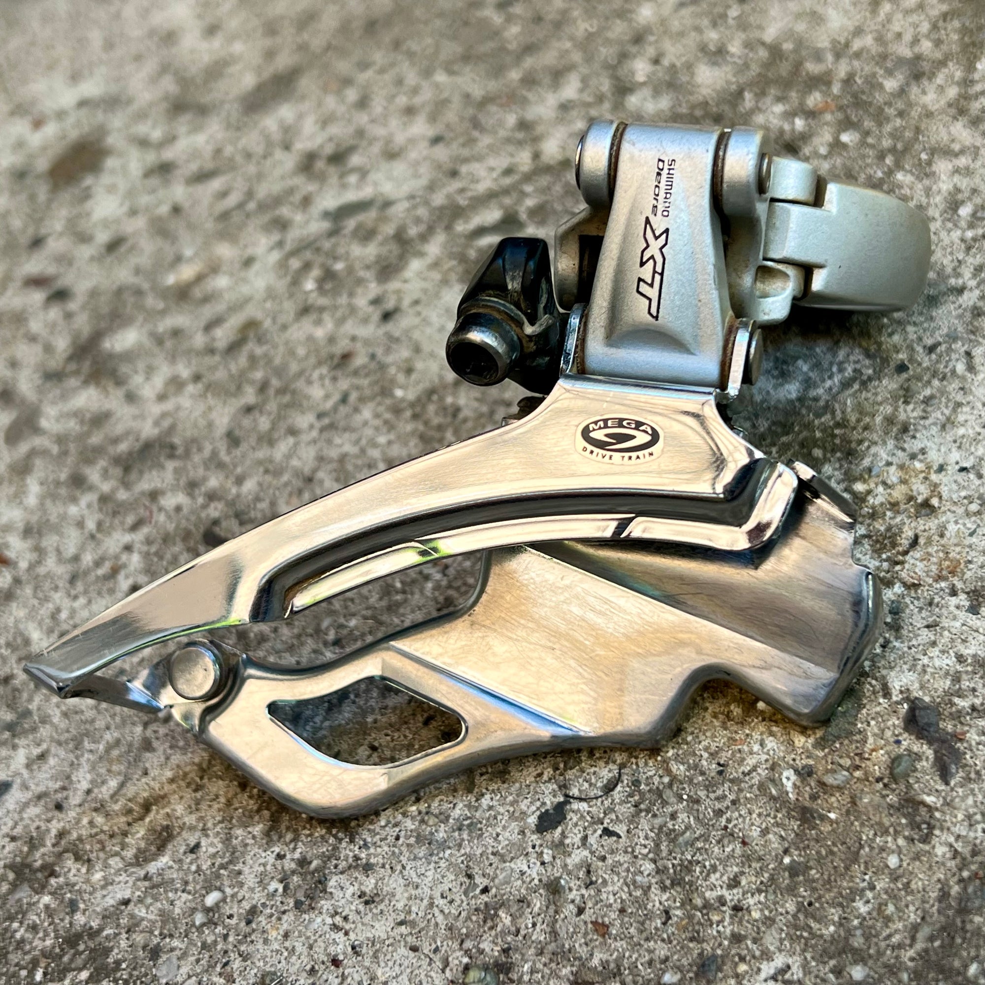 Shimano Deore XT FD-M761 34.9mm Top Pull Front Derailleur MTB Triple 9 Speed