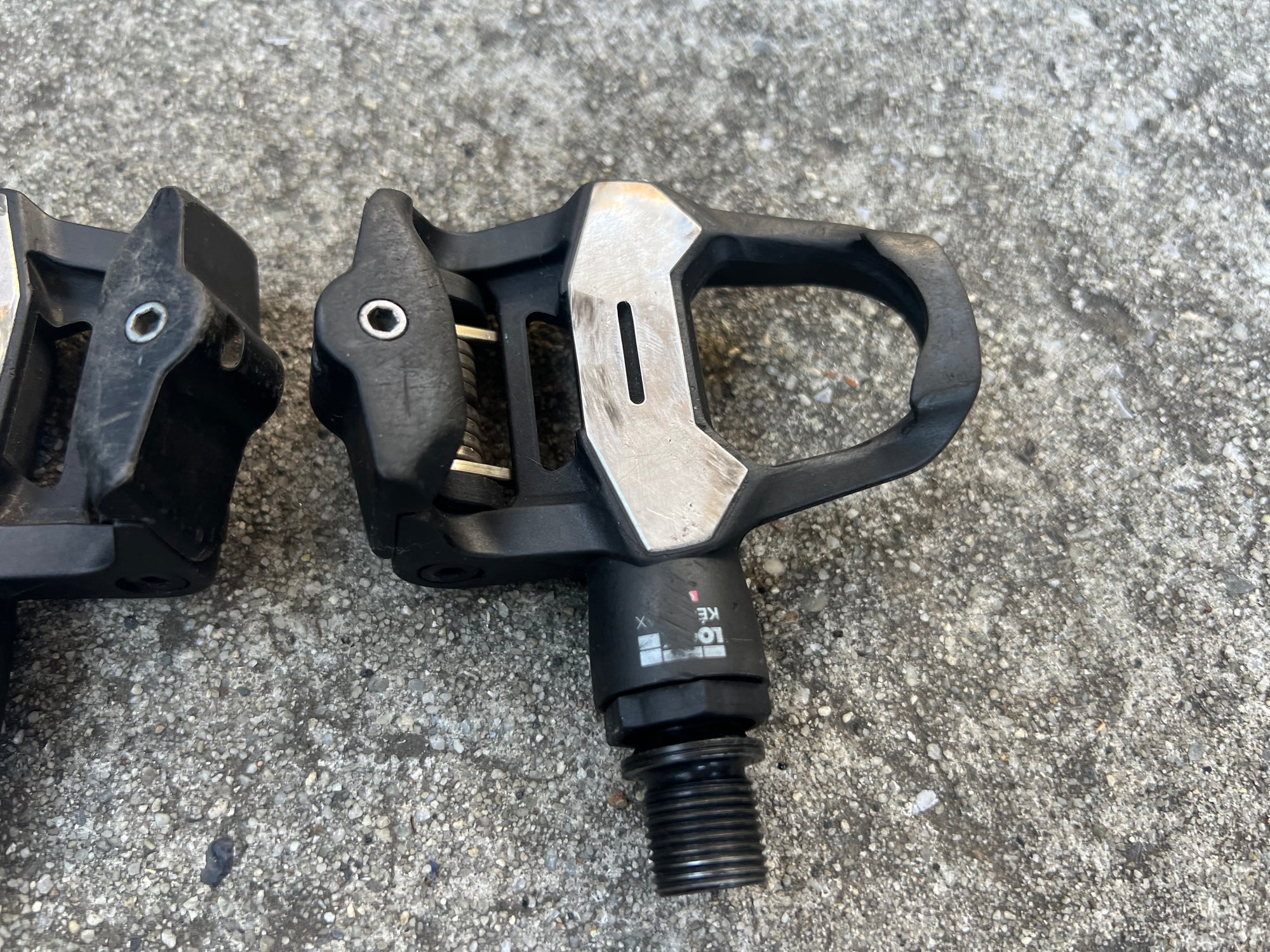 READ Look KEO 2 MAX Clipless Pedals Road Bike Black Cycling Tri