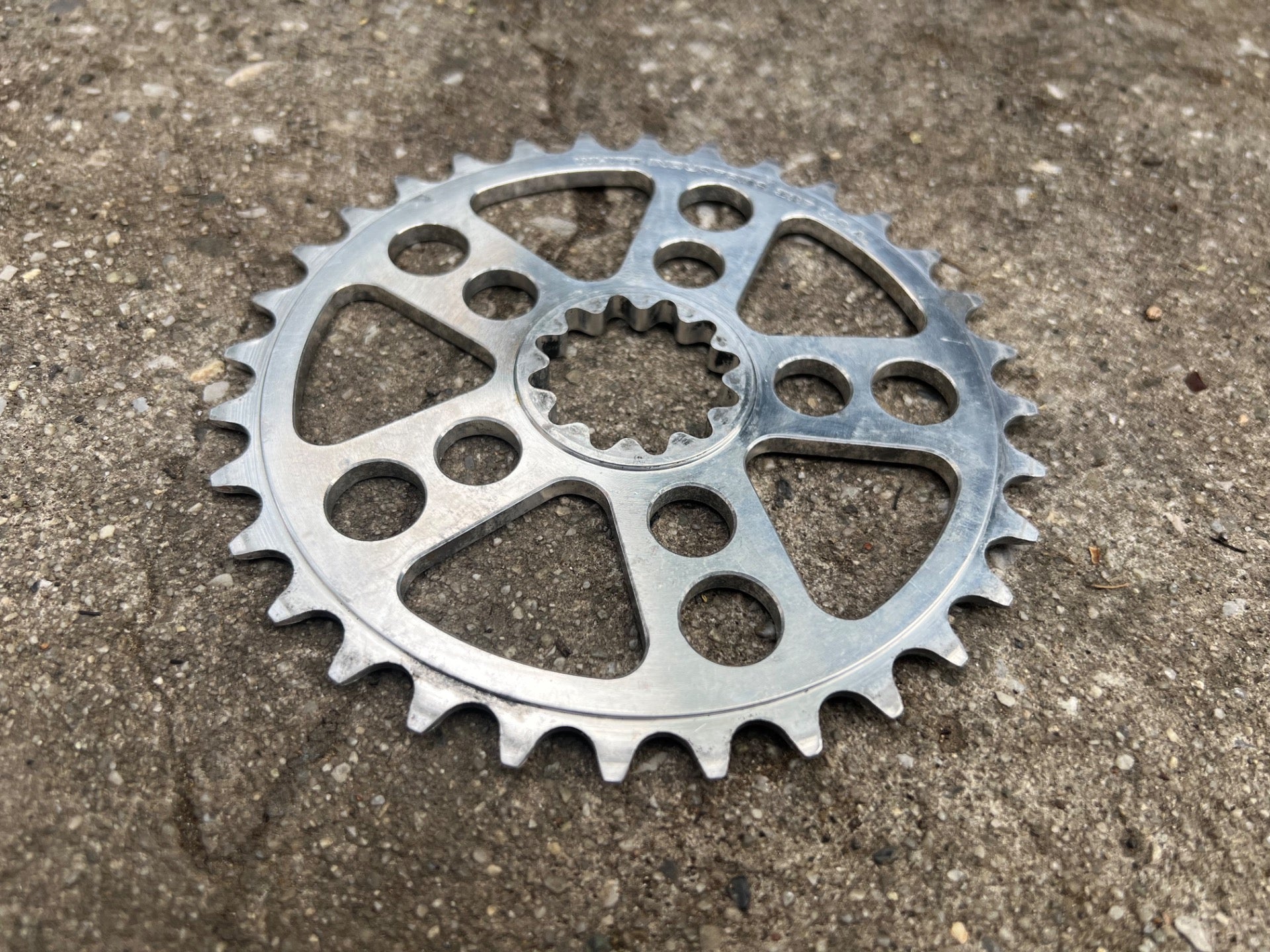 White Industies 32T ENO Chainring Silver Vintage Mountain Bike MTB Gravel Retro  - Image 2