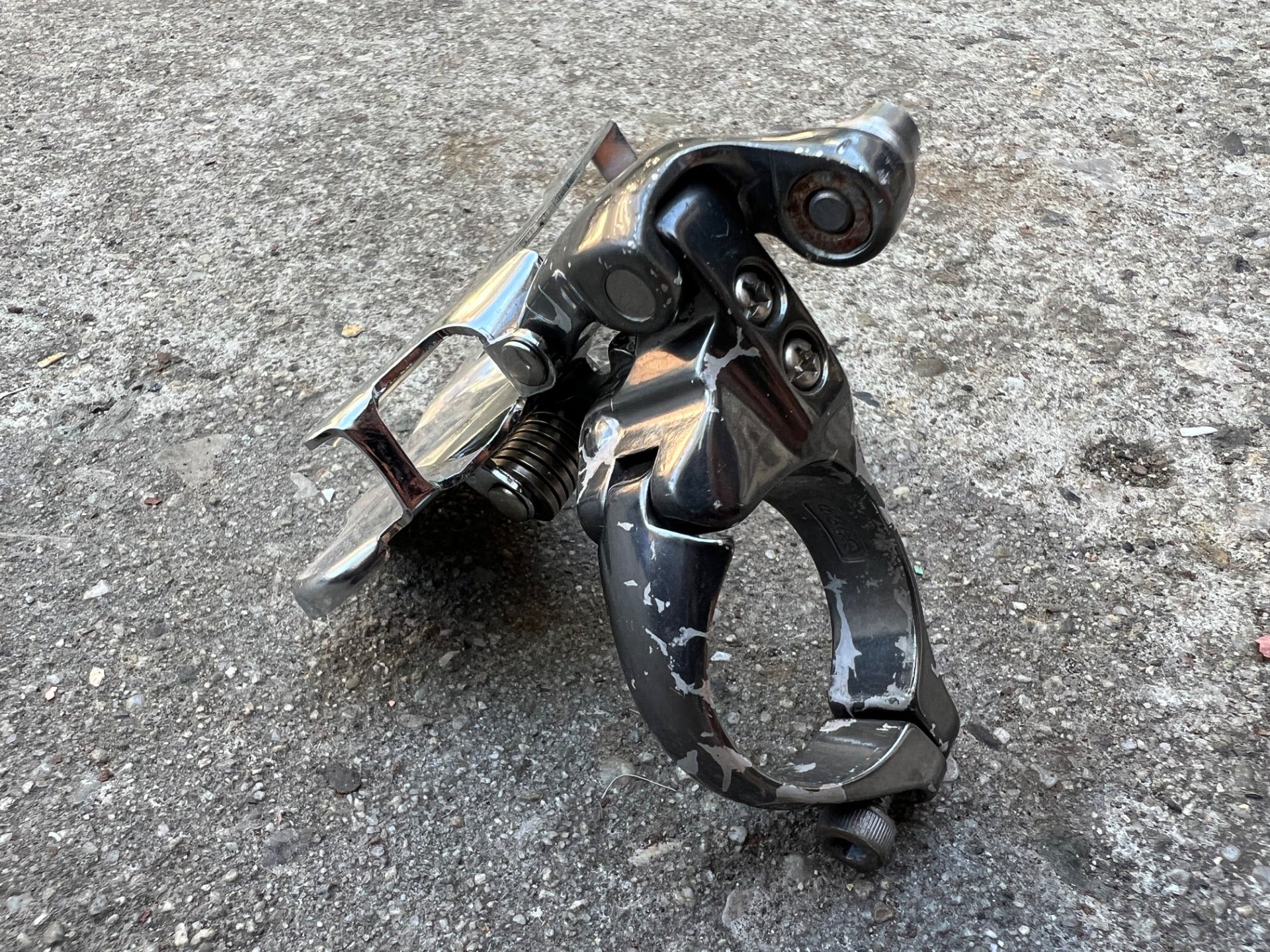 Shimano Ultegra FD-6603 34.9mm Bottom Pull Triple 3x10 Speed Front Derailleur  - Image 2