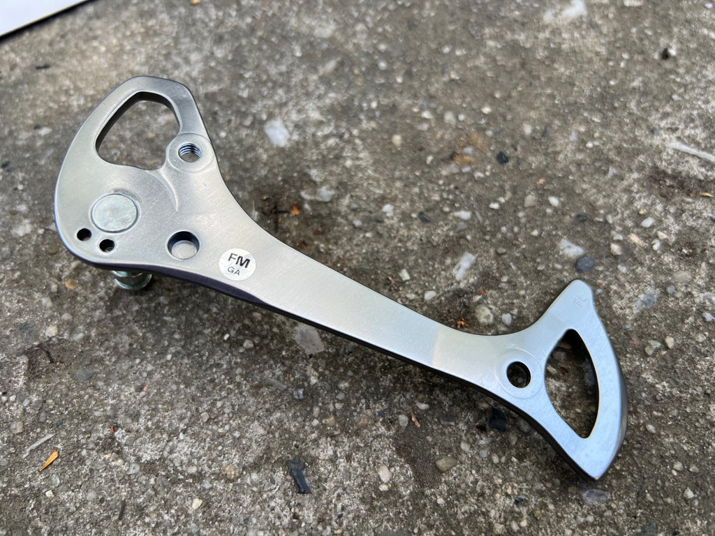 NEW Shimano Ultegra 6600 GS Outer Long Cage Road Bike Rear Derailleur Silver  - Image 2