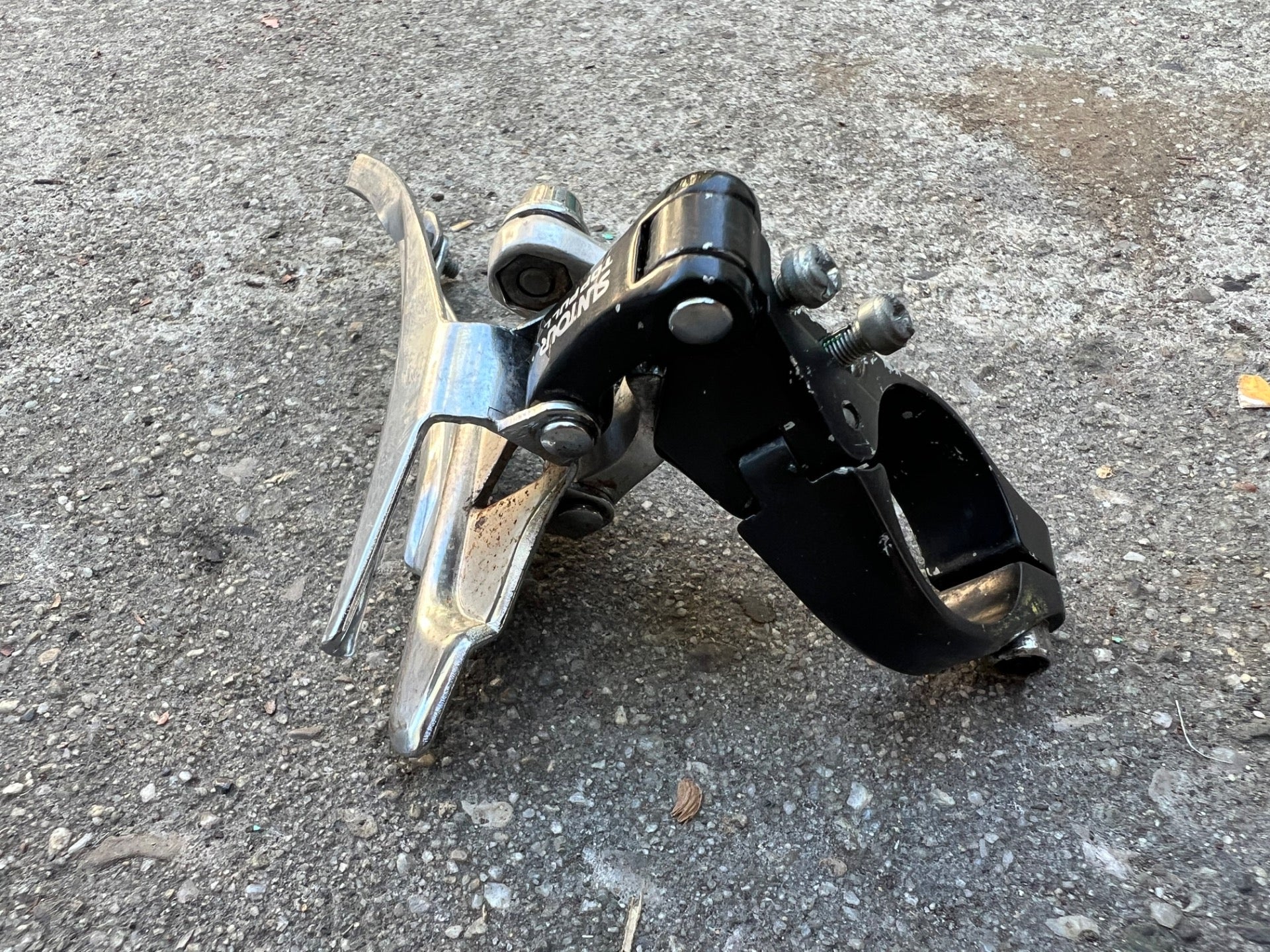 Suntour 28.6mm Top Pull Front Derailleur Vintage MTB Hybrid Triple Black - Image 2