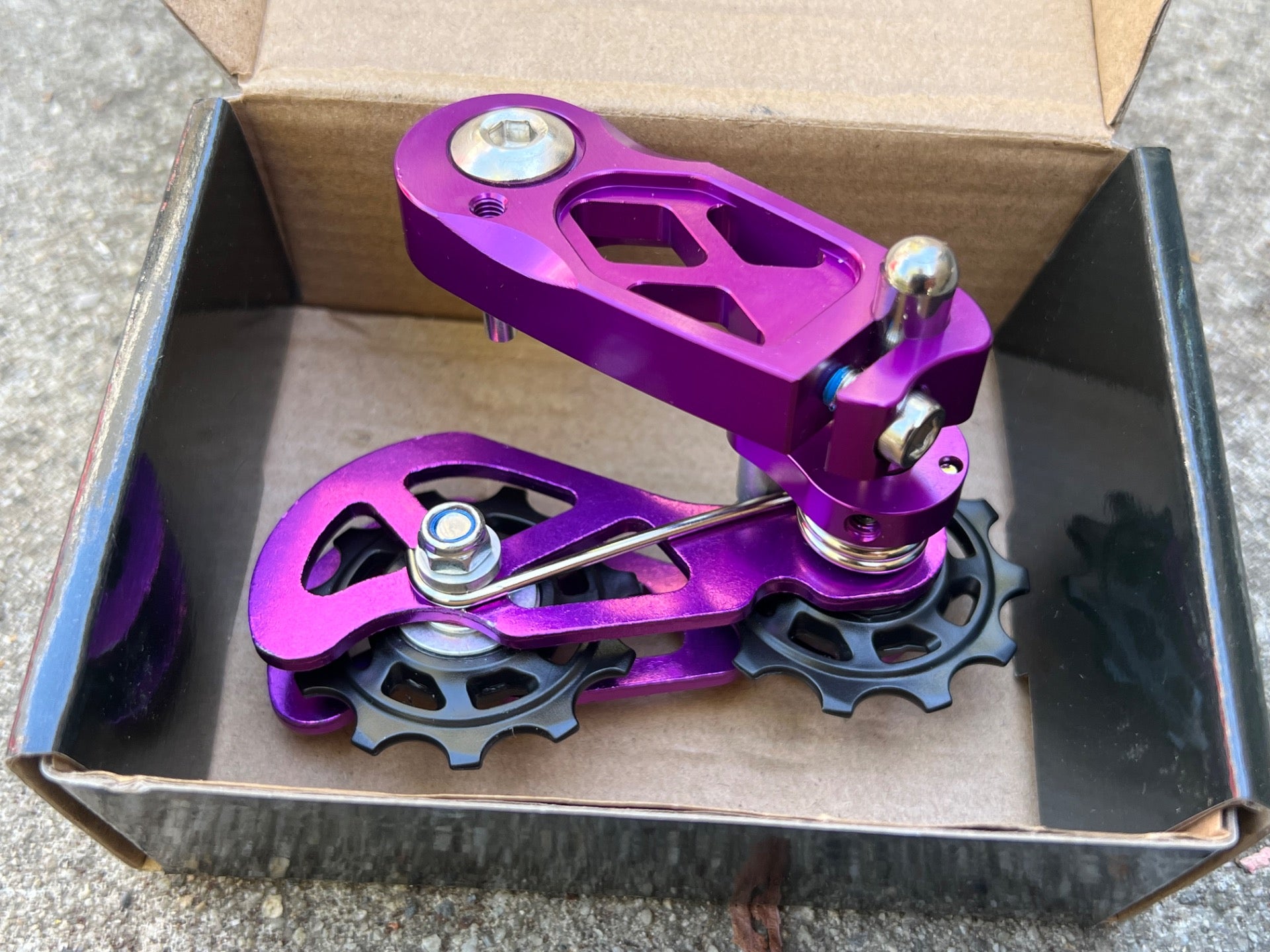 Purple Anodized CNC Chain Tensioner Single Speed Dual Pulley Tanke Bike  - Image 2