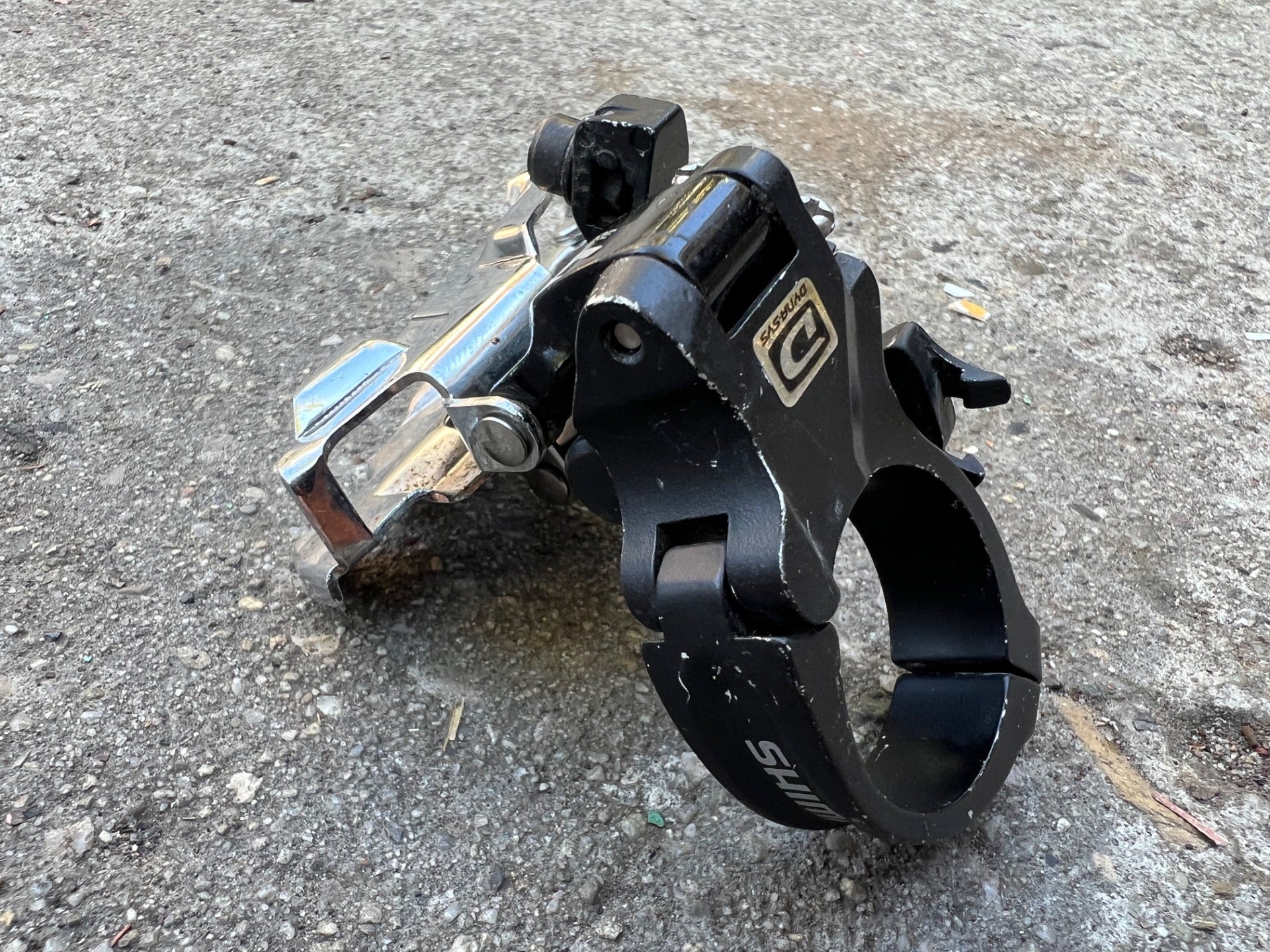 Shimano Deore XT FD-M781 34.9mm Dual Pull Front Derailleur 3x10 Triple MTB Black - Image 2