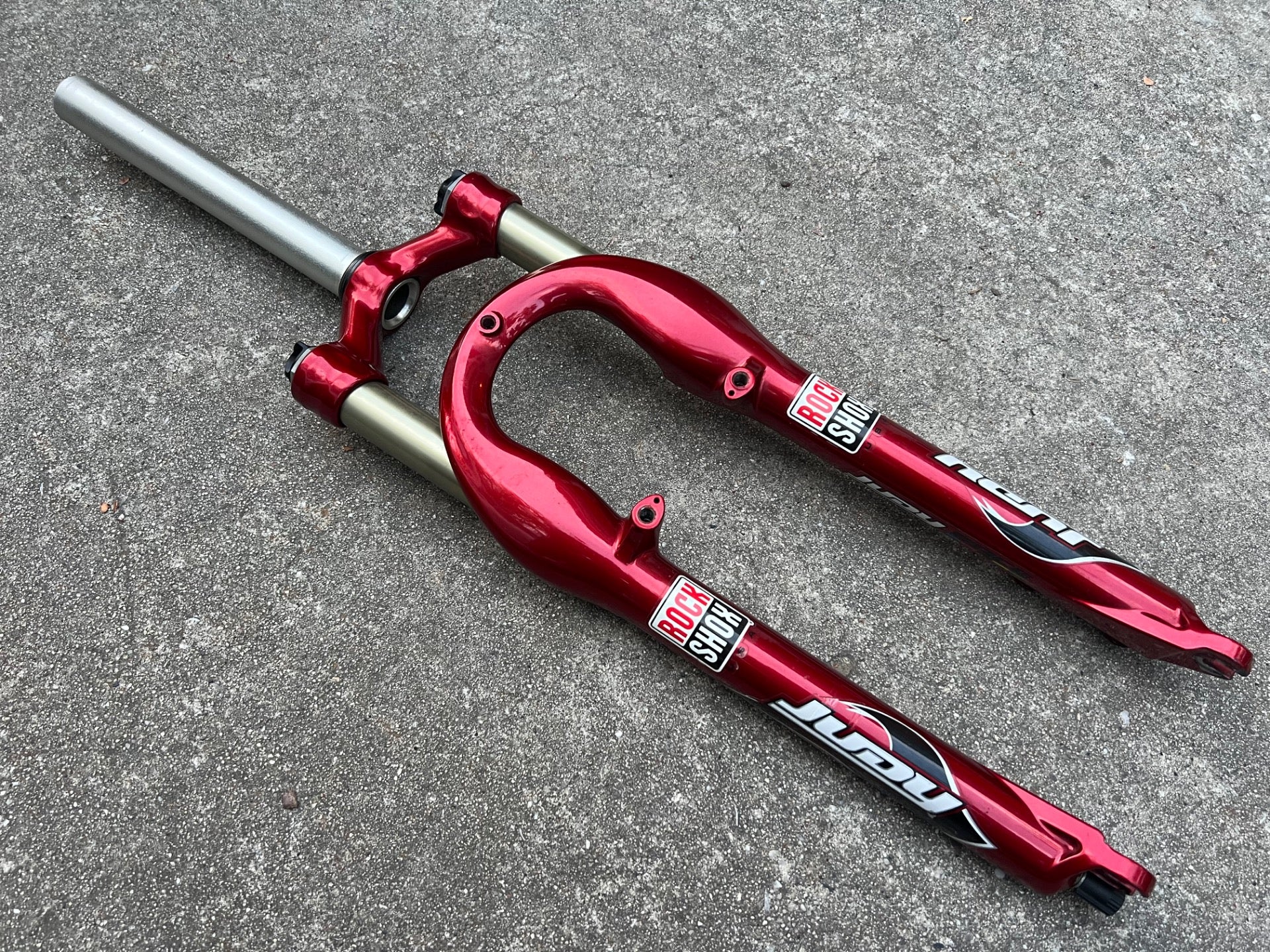 SERVICED RockShox Judy Race 80mm 1 1/8” Threadless Fork Red Vintage MTB Disc  - Image 2