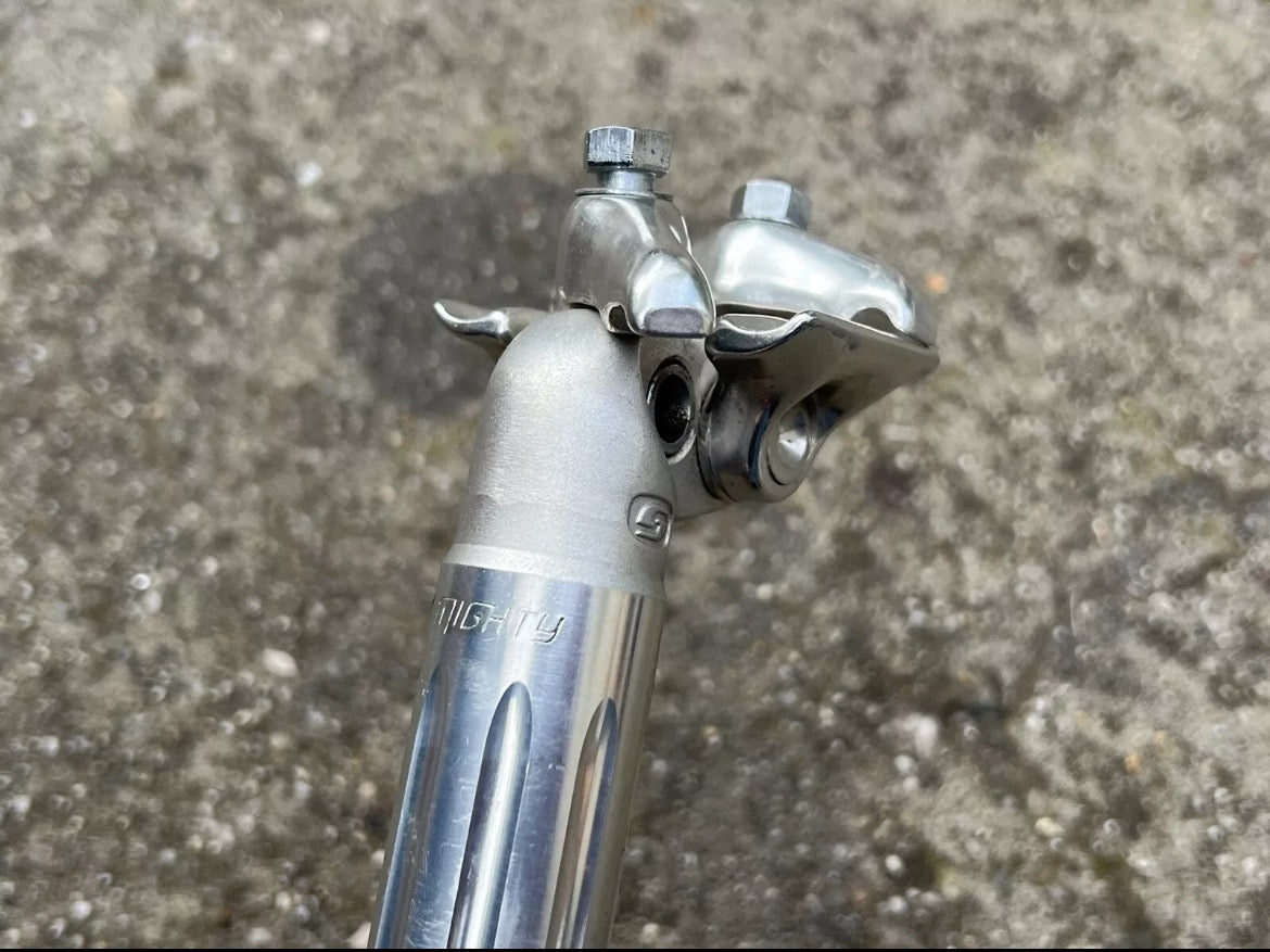 Sugino Mighty Seatpost 26.6x205mm Vintage Road Bike Fluted Silver Retro Aluminum - Image 2