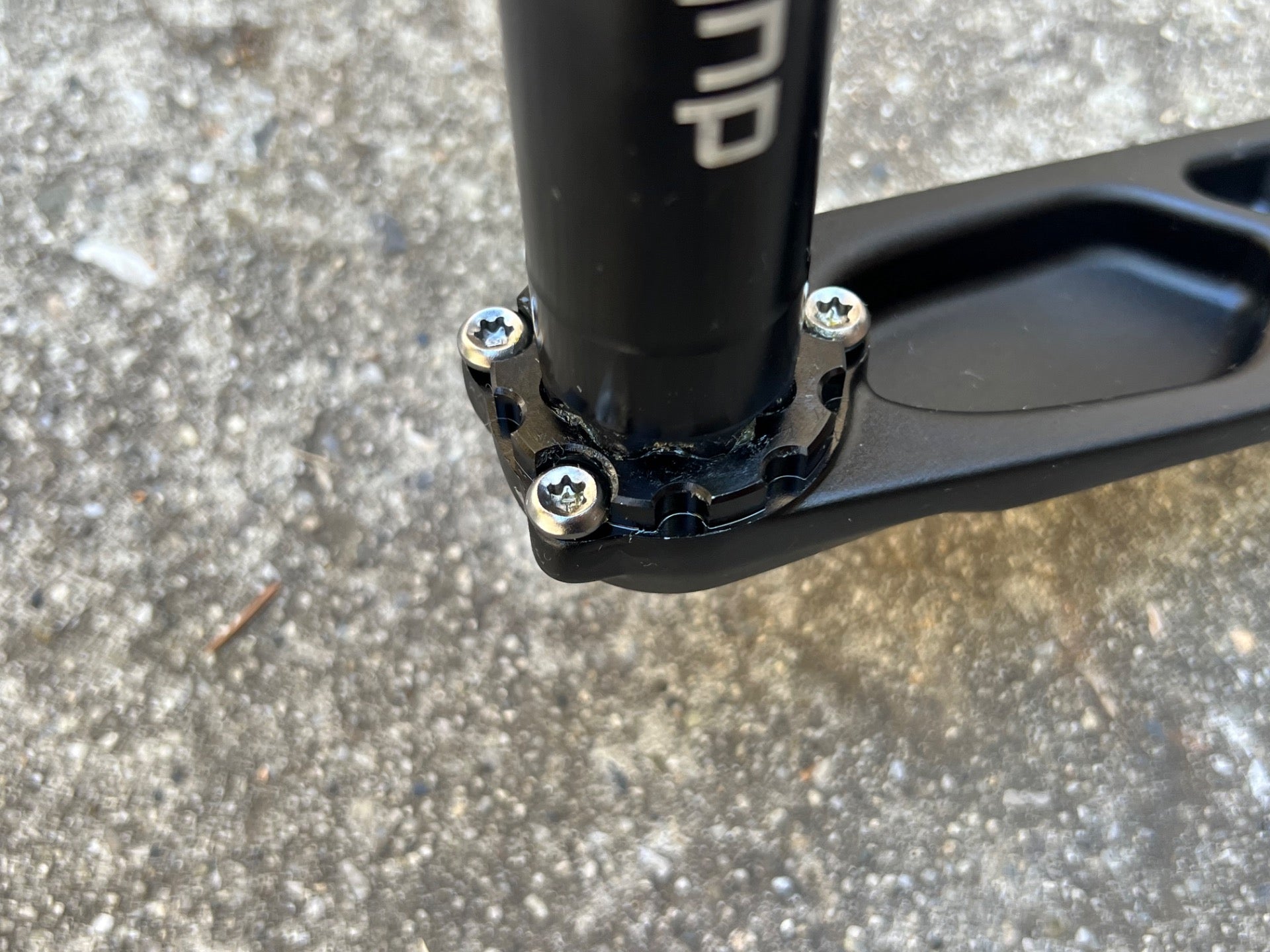 NEW Truvativ Descendant 175mm Crankset DUB SRAM 3 Bolt Direct Mount MTB Black  - Image 2