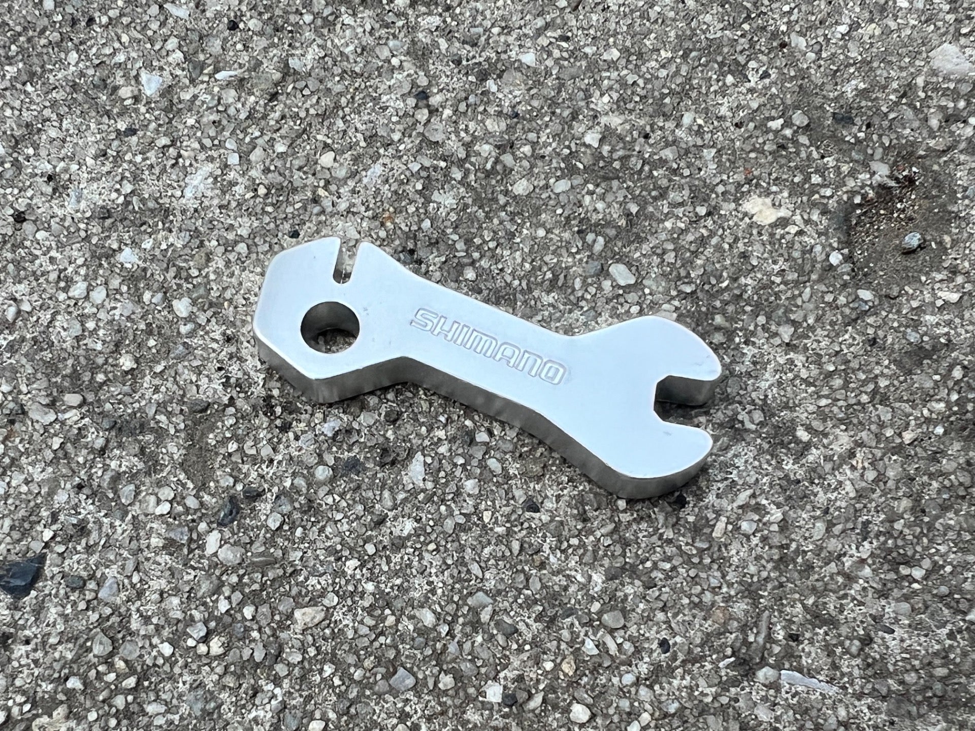 NEW Shimano Bladed Spoke Wrench 4.4mm For Shimano Wheels Silver Aluminum Tool  - Image 2