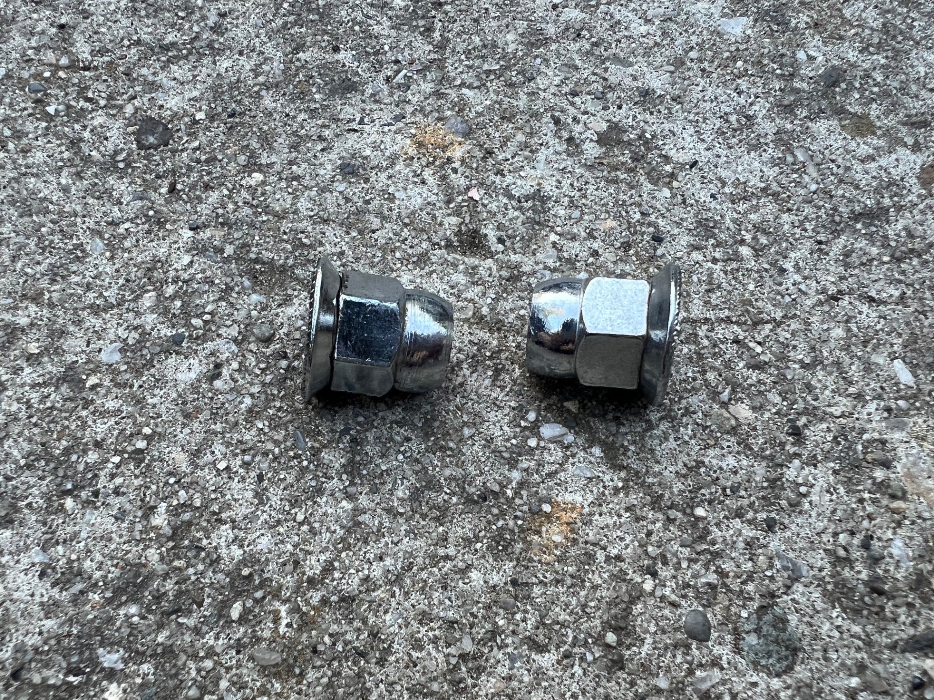 Raleigh Axle Nuts 3/8”x26TPI 9.5 Chrome Red R Logo Hub Vintage Retro Bike - Image 2