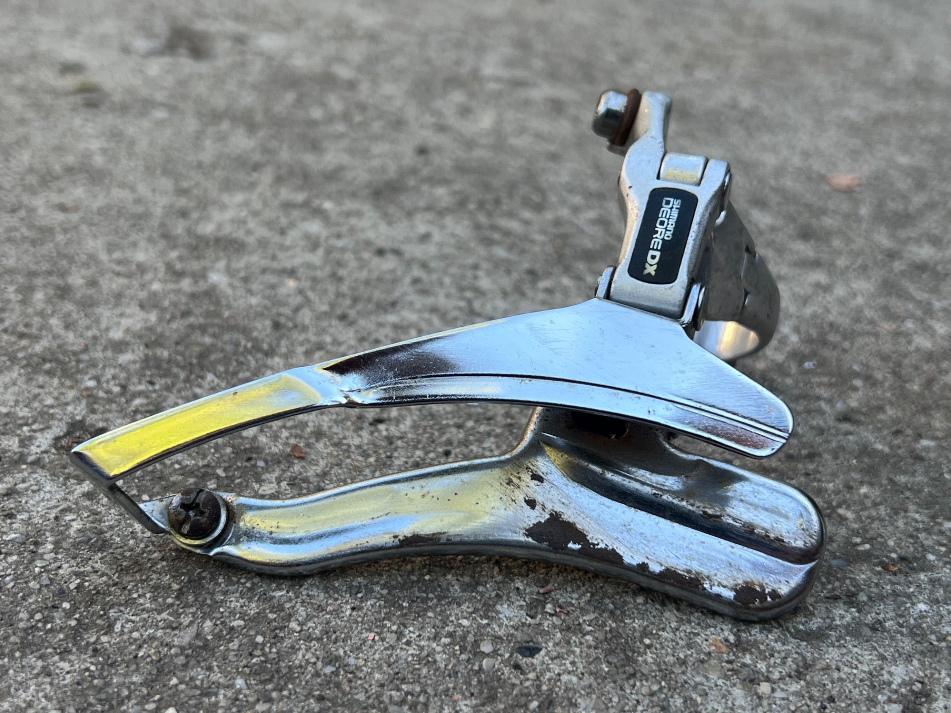 Shimano Deore DX FD-M650 Front Derailleur 28.6mm Bottom Pull Triple MTB Vintage  - Image 2