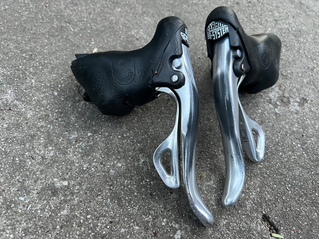 Campagnolo Chorus 2/3x10 Speed Brifters Shifters Set Pair Road Bike Carbon  - Image 2