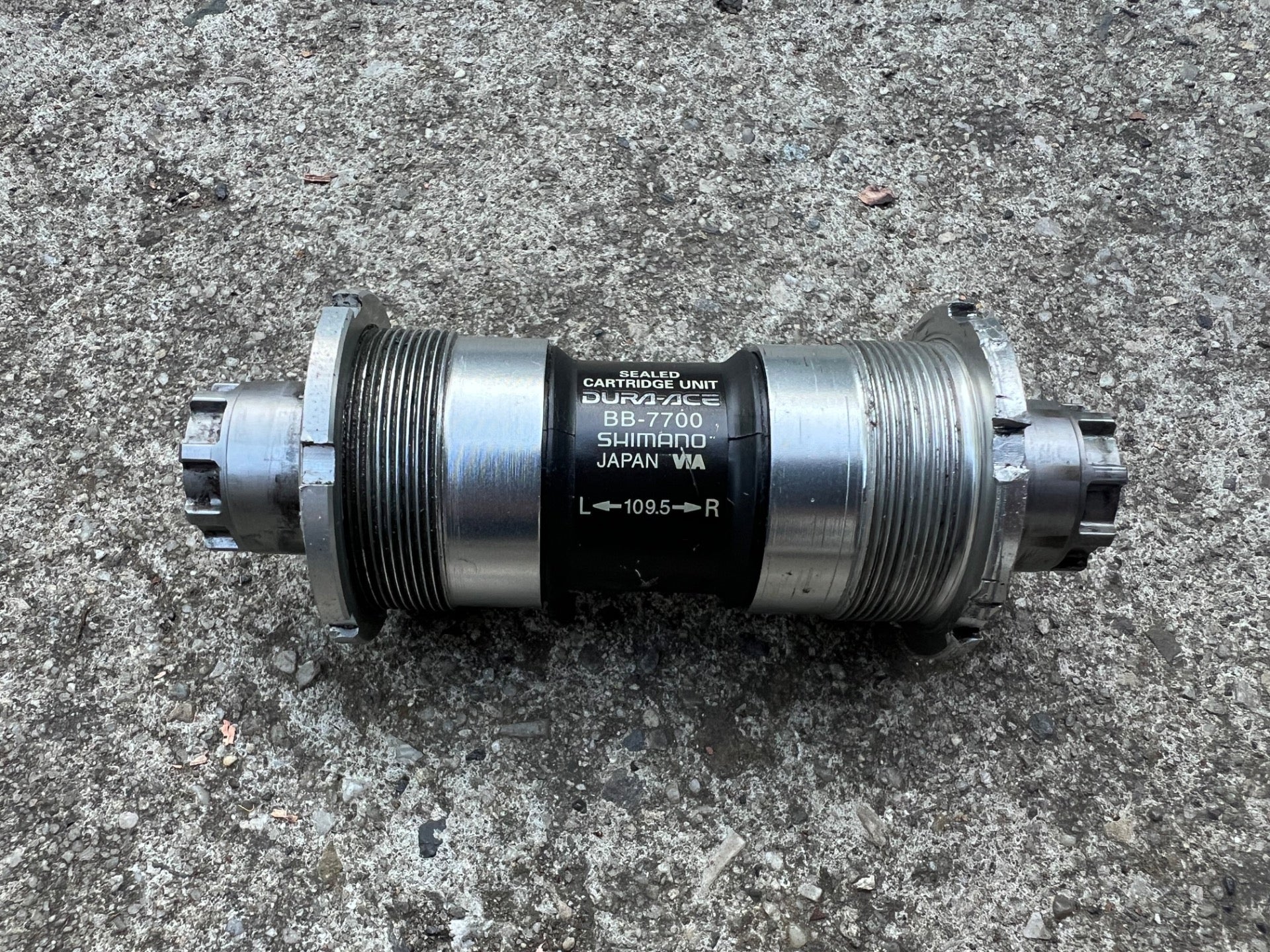 RE GREASED Shimano Dura Ace BB-7700 109.5mm Octalink V1 English Bottom Bracket - Image 2