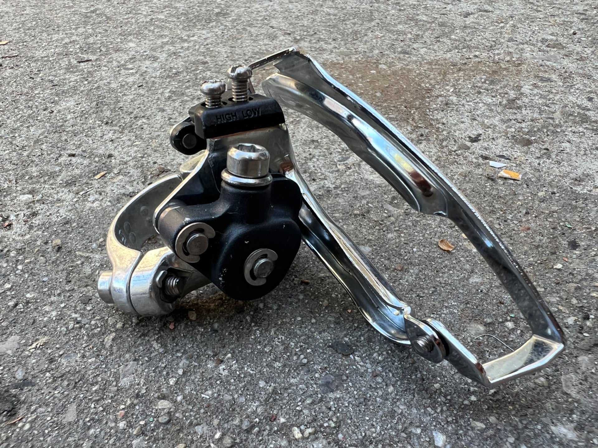 Shimano RSX A410 28.6mm Bottom Pull Front Derailleur Low Clamp 3x8 Triple Road - Image 2
