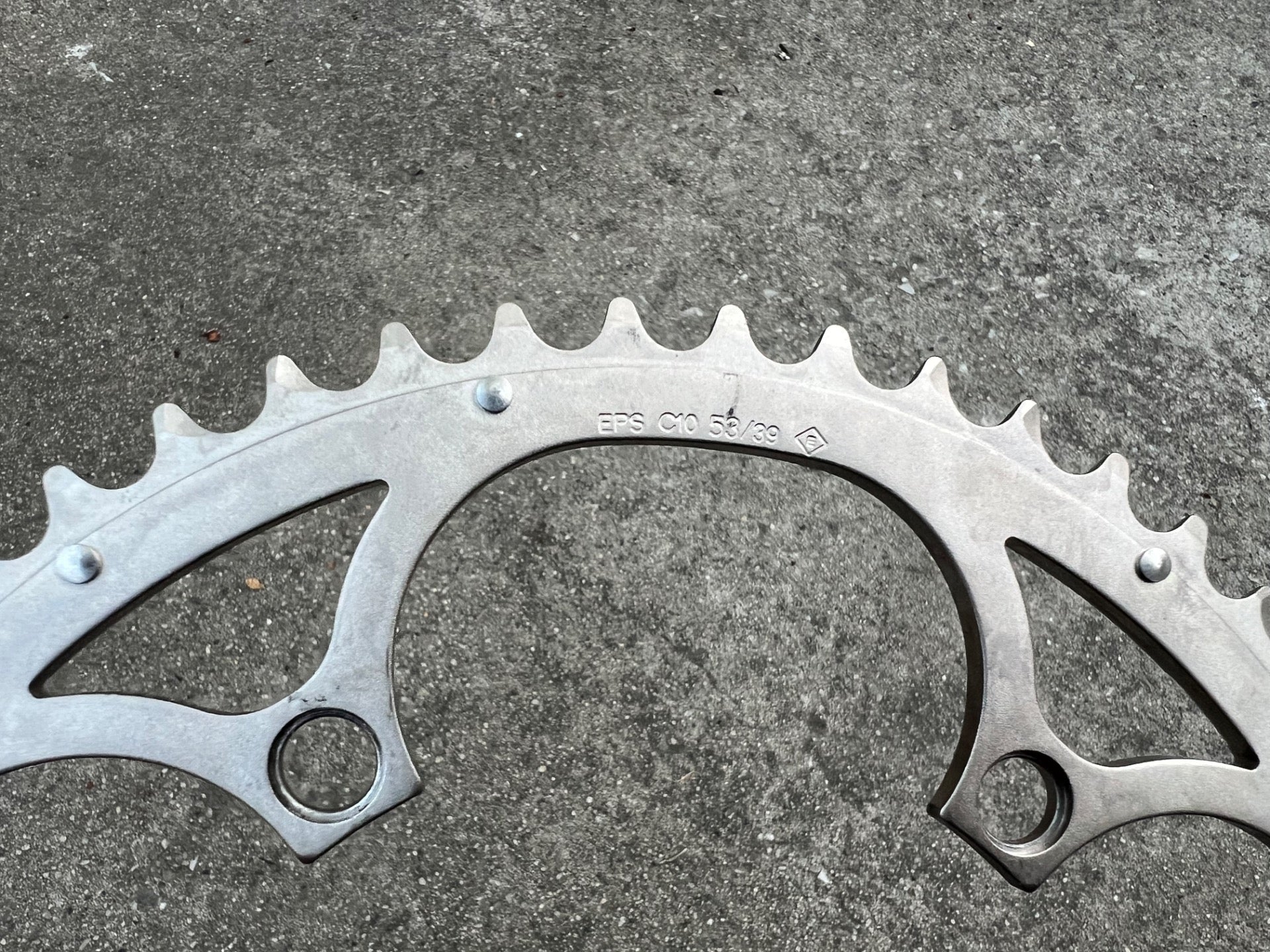 NOS NEW Campagnolo 53T Tooth 135BCD 10 Speed Chainring EPS Silver Gray Big Ring  - Image 2