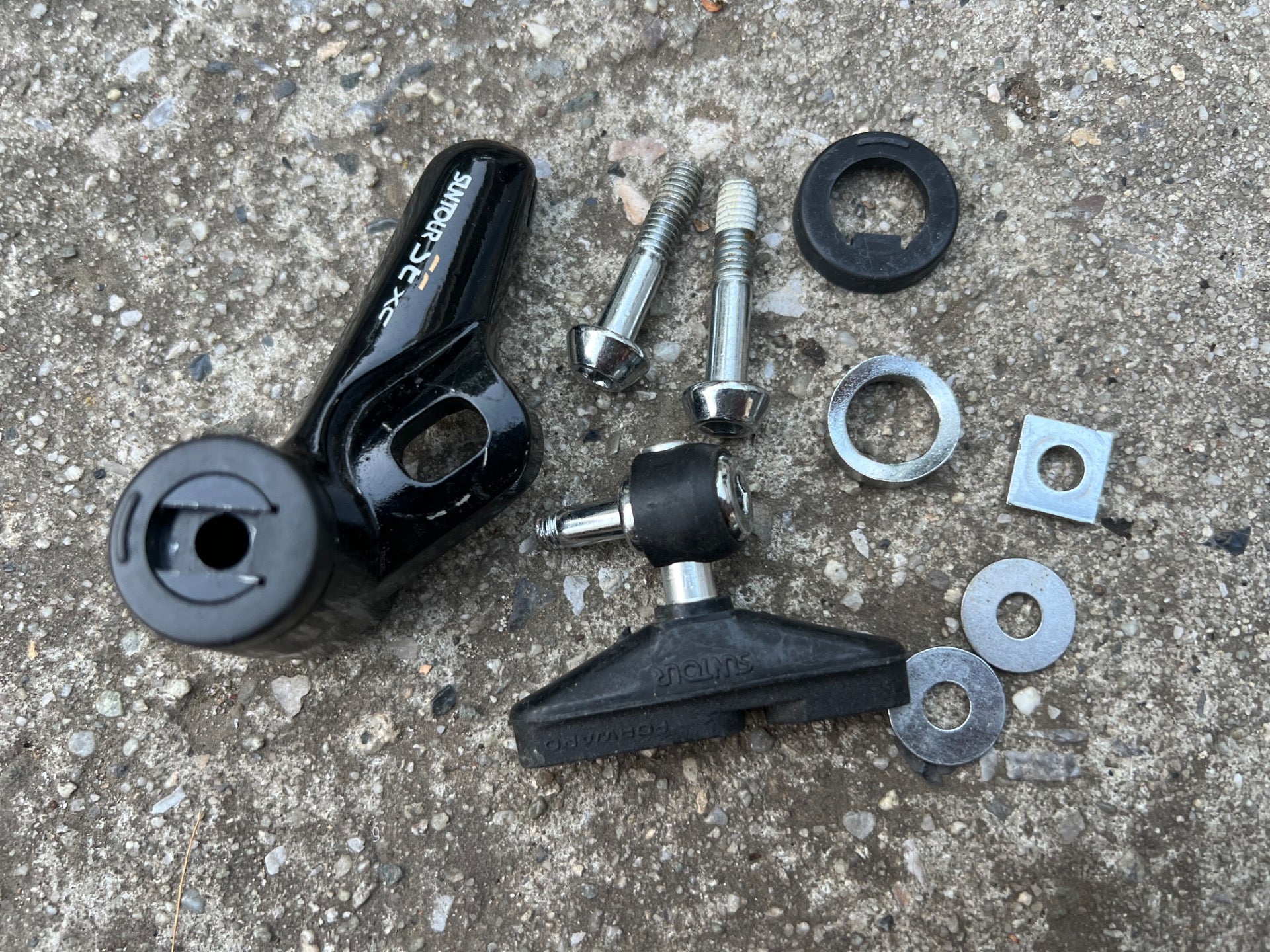 Suntour SE XC Left Brake Arm & Parts Bolts Washers Pad Cantilever Vintage Retro  - Image 2