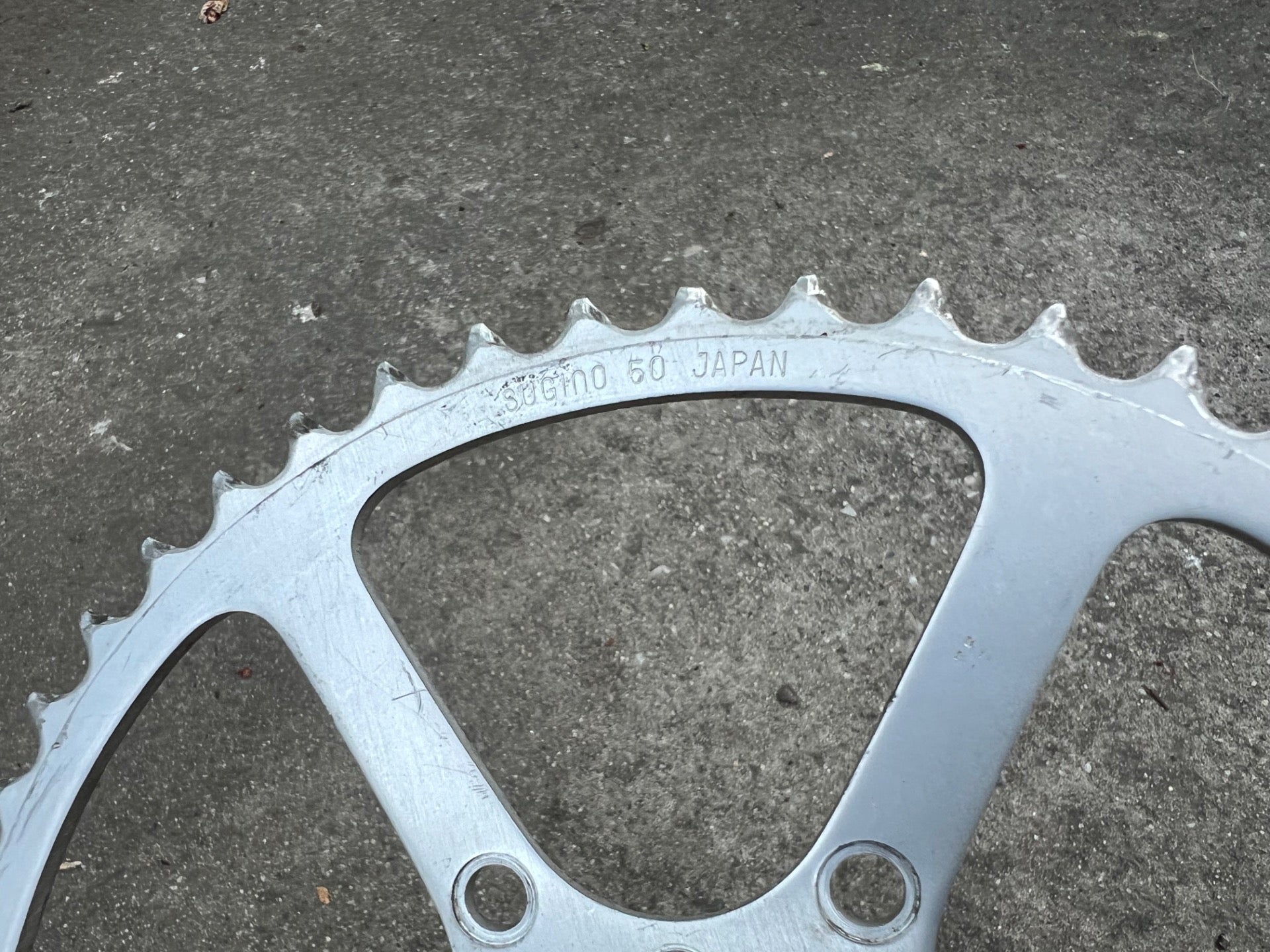 Sugino 50T 50.4/80 BCD Chainring For TA Stronglight Cranks Vintage Silver 6 Bolt - Image 2