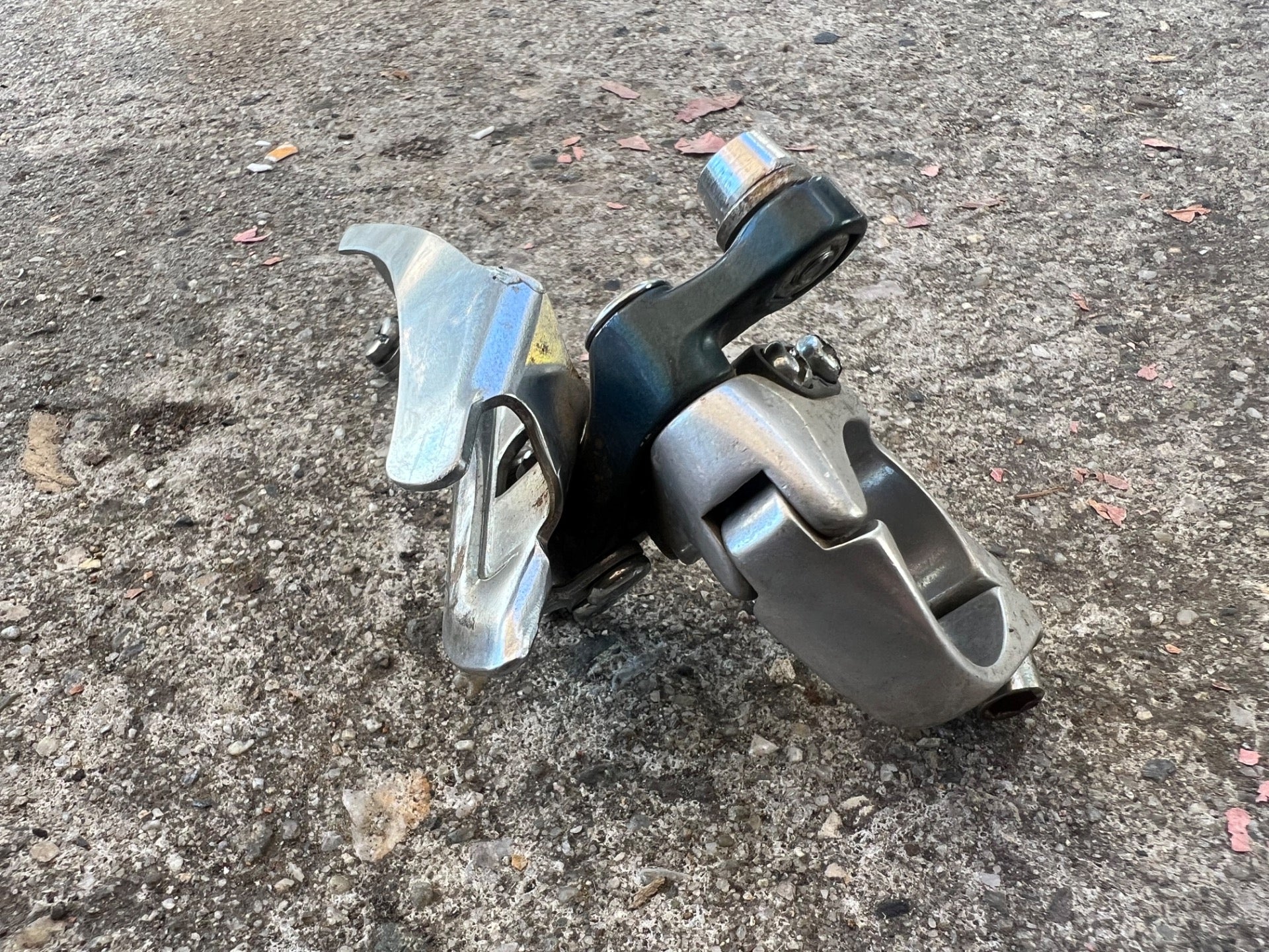 Shimano 105 1050 Front Derailleur 28.6mm Bottom Pull Double 2x7 Speed Vintage  - Image 2