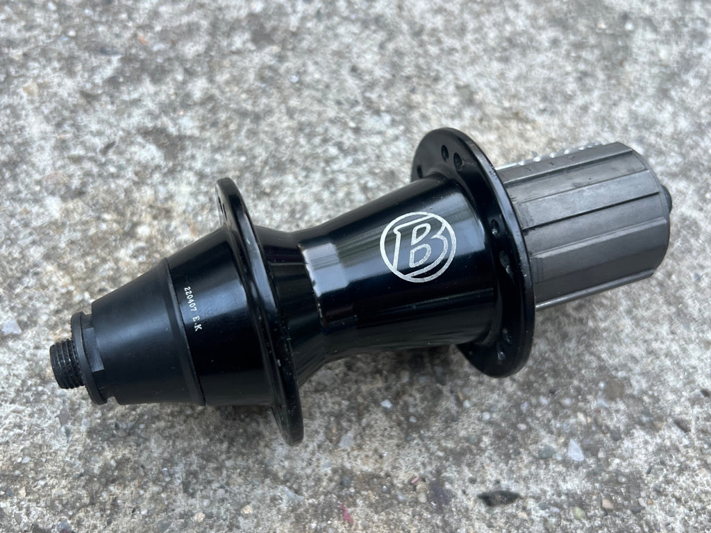 Bontrager 130mm 24H Hole Rear Hub Black Road Bike Cycling Gravel Aero Rim Trek - Image 2
