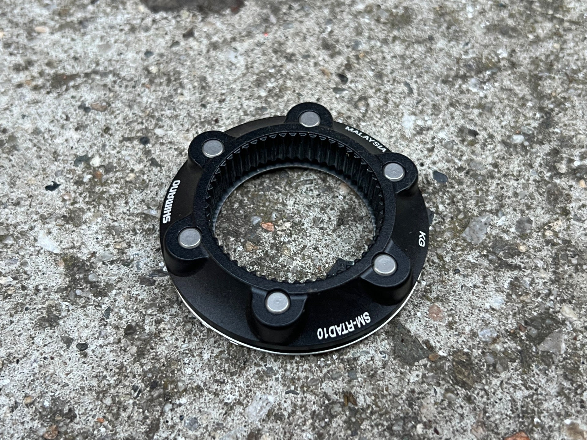 NEW Shimano SM-RTAD10 Disc Brake Rotor Adapter 6 Bolt to Centerlock - Image 2