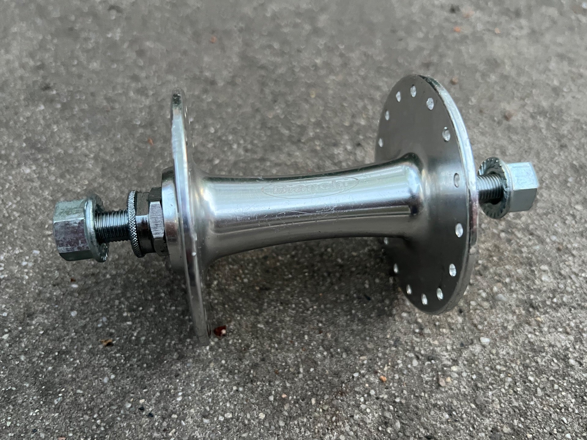 Bianchi Pista 100mm 32H Hole High Flange Front Hub Track Bolt On Silver Solid   - Image 2
