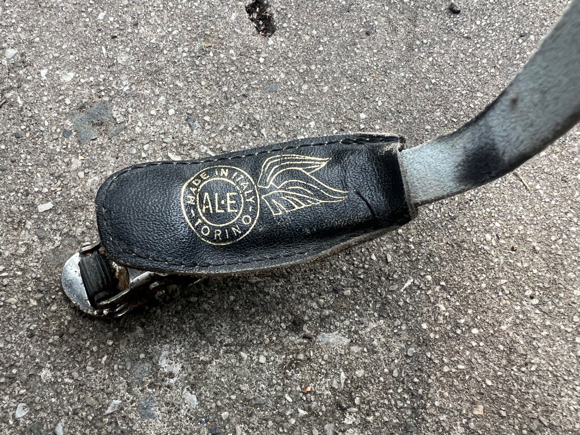 Lapize Toe Clips & Straps Size Medium Vintage Road Bike Chrome ALE Torino Retro - Image 2