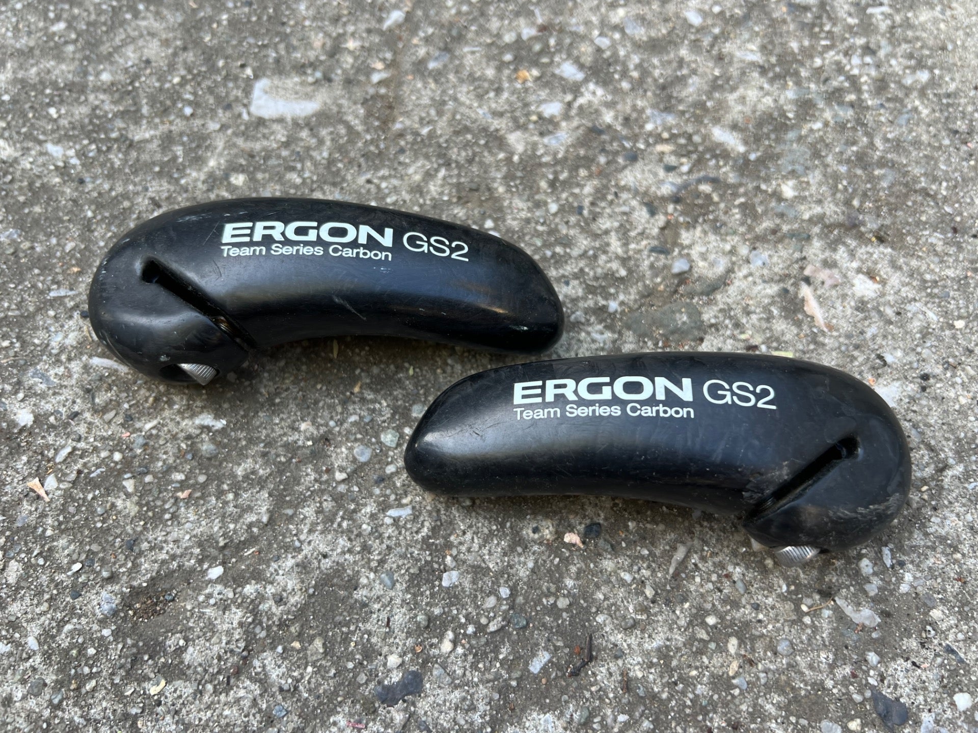 Ergon GS2 Team Series Carbon Bar Ends Black MTB XC Ergonomic Grips CX Hybrid  - Image 2